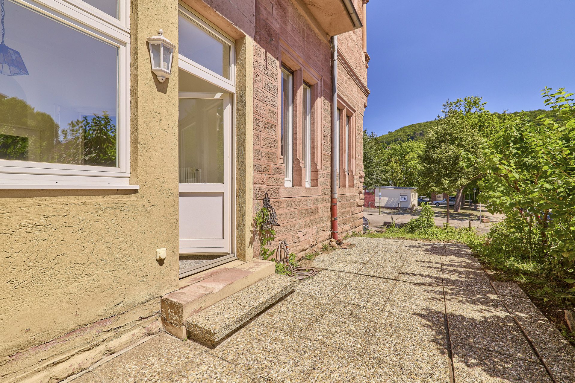 Immobilienangebot - Heidelberg - Alle - Majestätische Altbauvilla mit Garten und voller Charme im Herzen der Heidelberger Weststadt