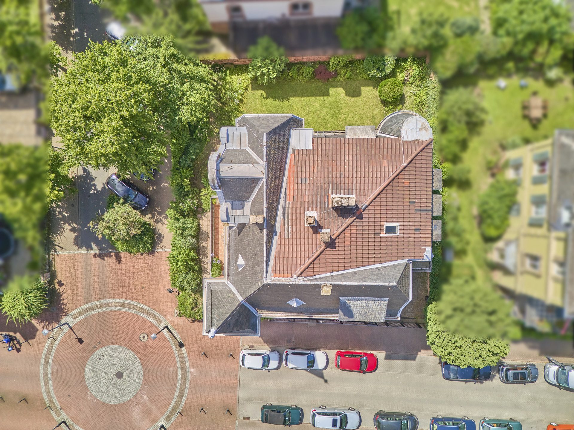 Immobilienangebot - Heidelberg - Alle - Majestätische Altbauvilla mit Garten und voller Charme im Herzen der Heidelberger Weststadt