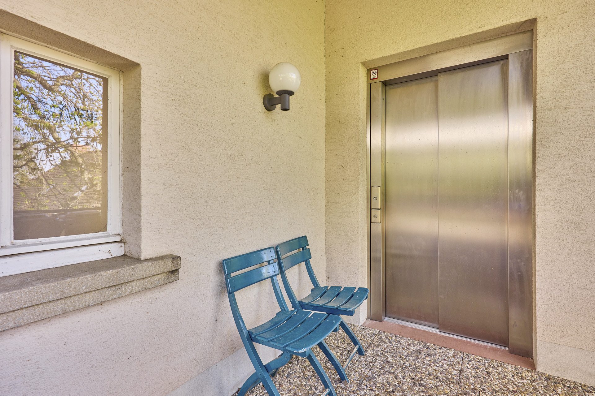 Immobilienangebot - Heidelberg - Alle - HD-Neuenheim: Ehrwürdiges Anwesen mit repräsentativer Wohnfläche in prominenter Hanglage