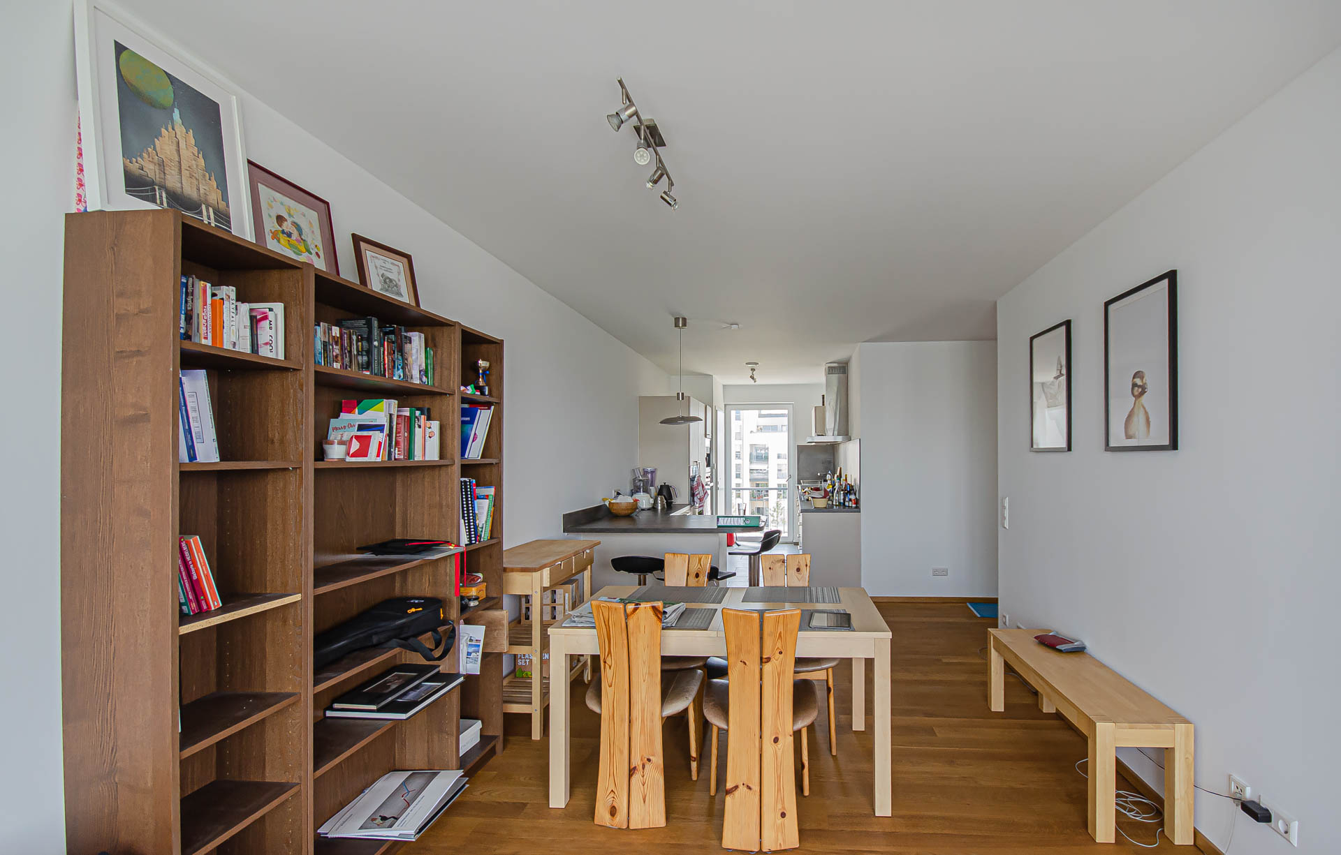 Immobilienangebot - Heidelberg - Alle - Fantastische teil-möblierte Dreizimmerwohnung mit großem Balkon