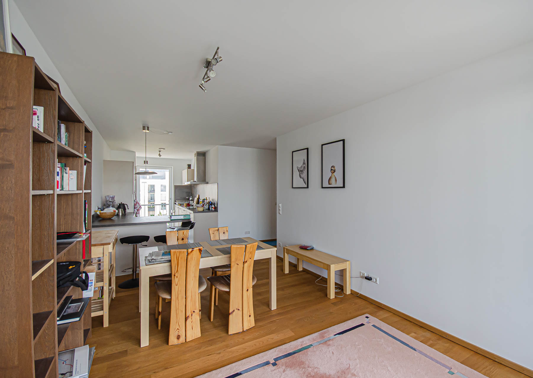 Immobilienangebot - Heidelberg - Alle - Fantastische teil-möblierte Dreizimmerwohnung mit großem Balkon
