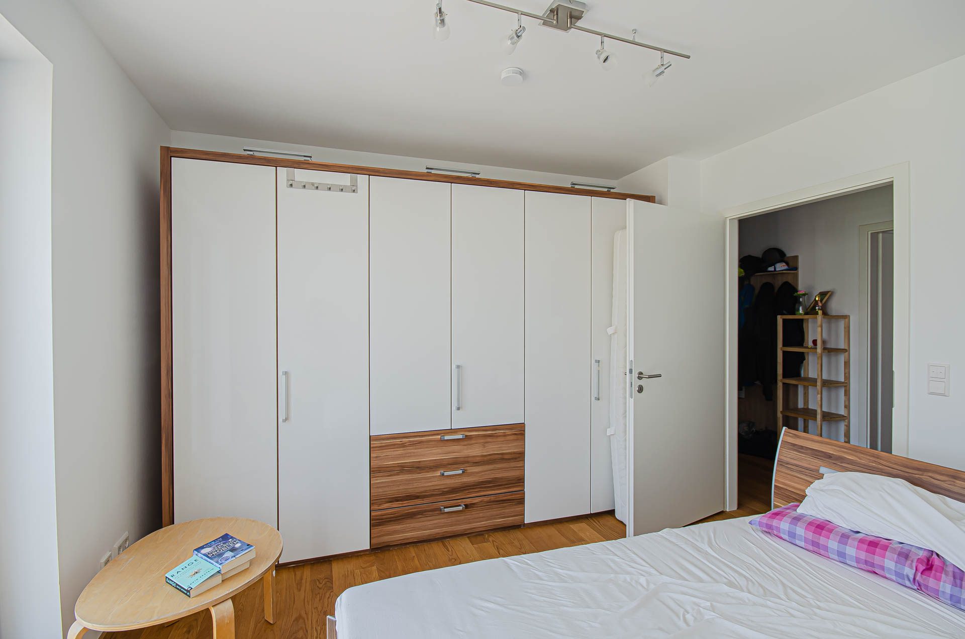 Immobilienangebot - Heidelberg - Alle - Fantastische teil-möblierte Dreizimmerwohnung mit großem Balkon