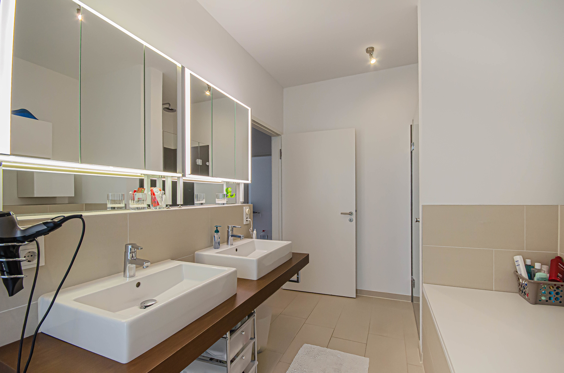 Immobilienangebot - Heidelberg - Alle - Traumhafte Penthousewohnung mit hochwertiger Küche und zwei TG-Stellplätzen