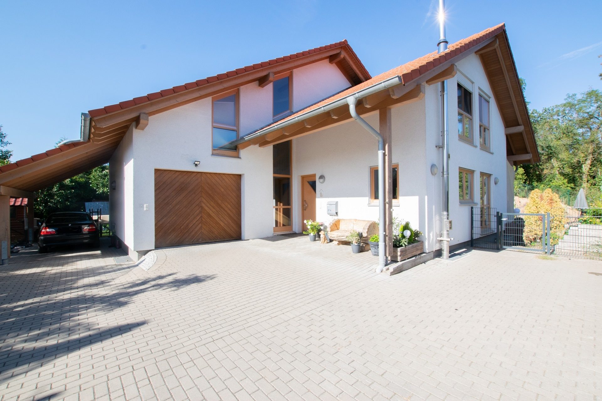 Immobilienangebot - Schwetzingen - Alle - Schwetzingen-Hirschacker: Tolles Haus mit tollen Mietern sucht tollen Kapitalanleger