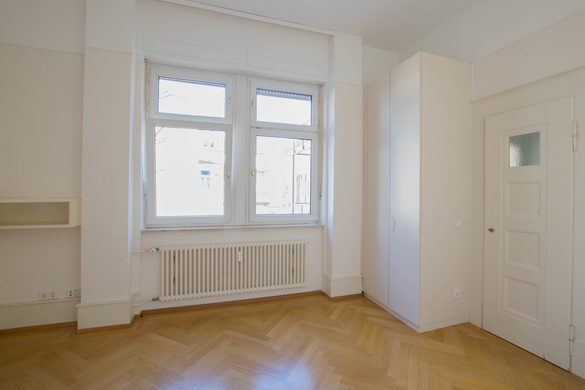 Immobilienangebot - Heidelberg - Alle - Heidelberg-Weststadt: 6-Zimmer-Altbauwohnung in denkmalgeschütztem Anwesen
