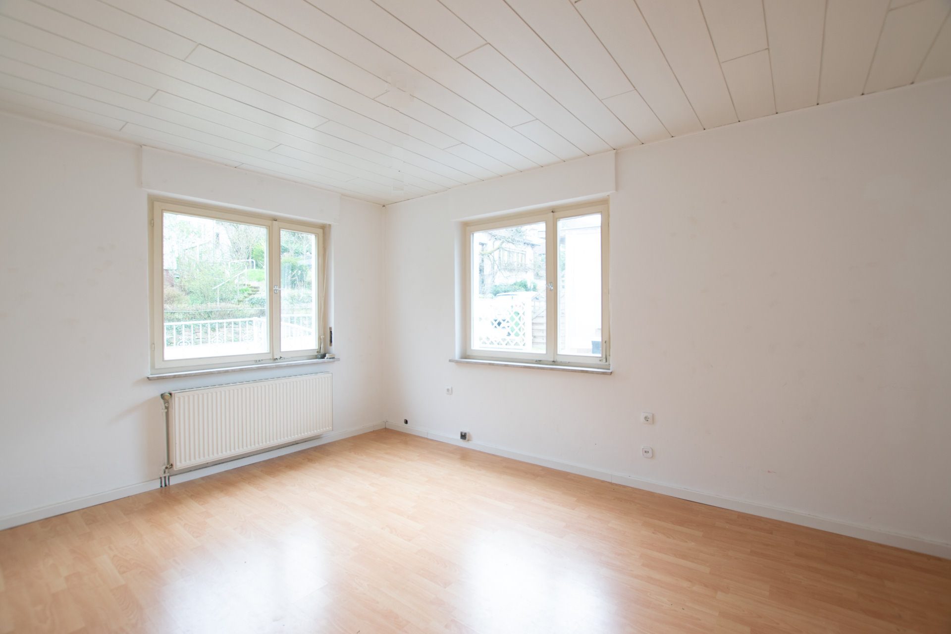 Immobilienangebot - Neckargemünd - Alle - Großzügiges Zweifamilienhaus in begehrter Wohnlage von Neckargemünd