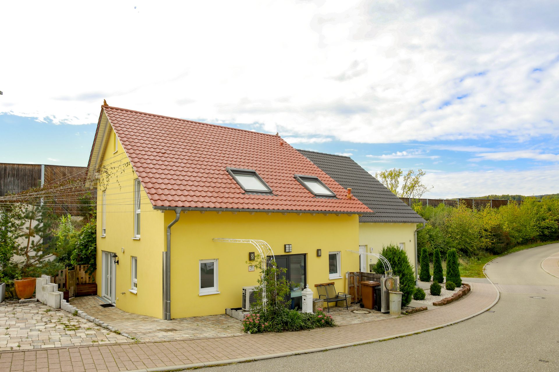Immobilienangebot - Bammental - Alle - Moderne und energieeffiziente Doppelhaushälfte zum Wohlfühlen in Bammental
