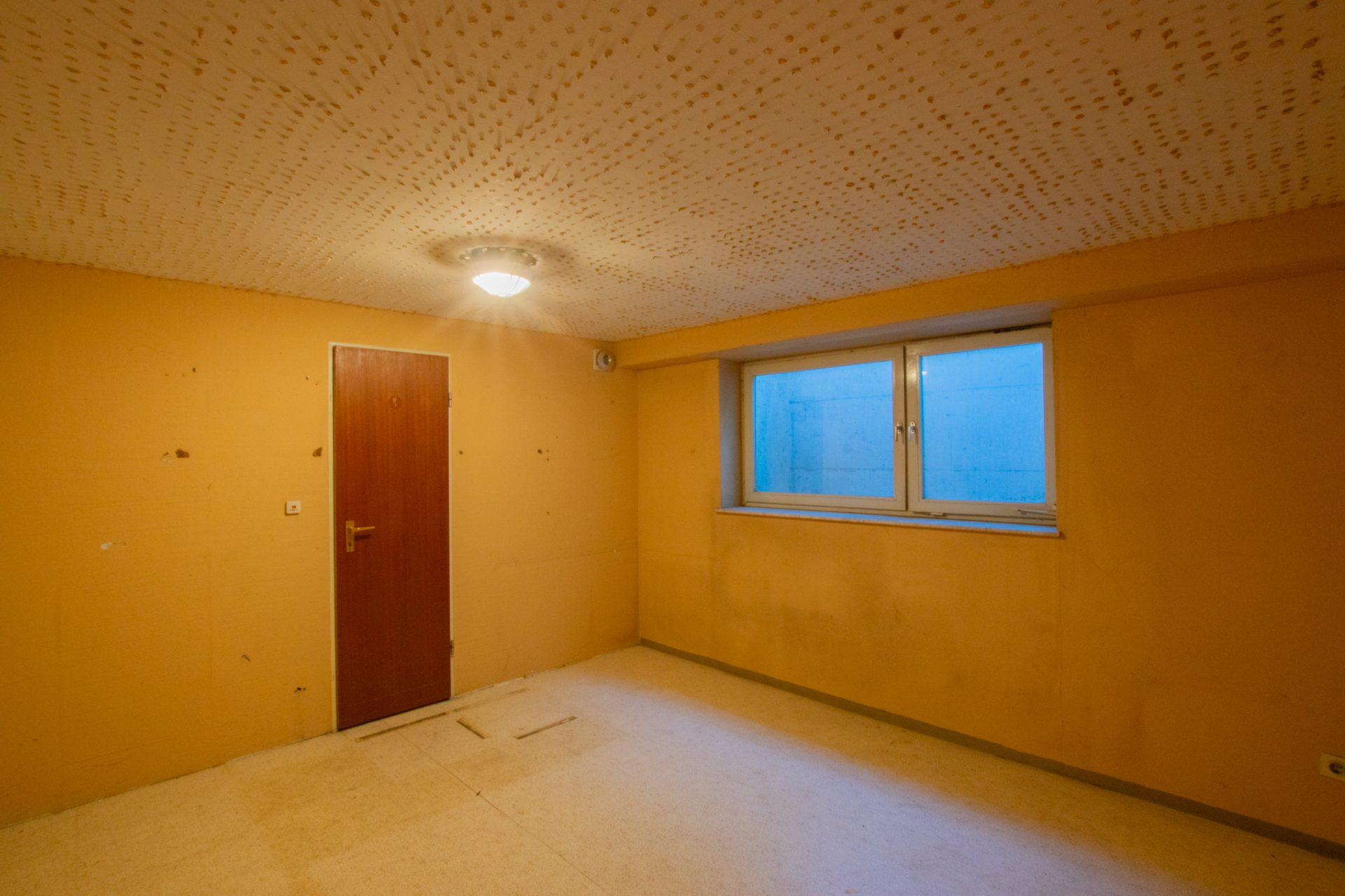 Immobilienangebot - Walldorf - Alle - Sanierungsbedürftiges Reihenmittelhaus zur Realisierung Ihrer Wohnwünsche inklusive Ausbaupotenzial