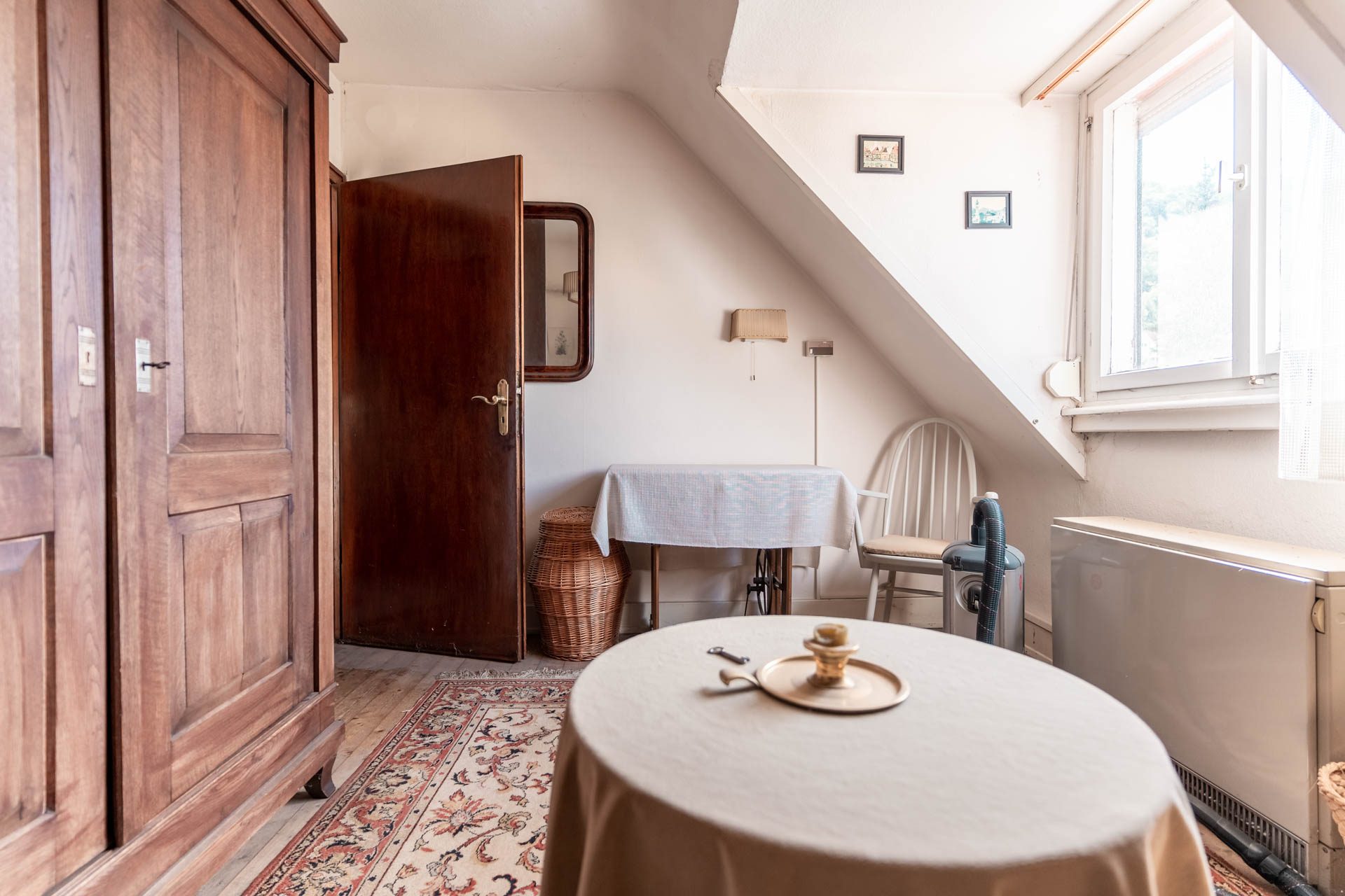 Immobilienangebot - Heidelberg - Alle - Seltene Gelegenheit: Helle, teilvermietete Doppelhaushälfte in beliebter Wohnlage