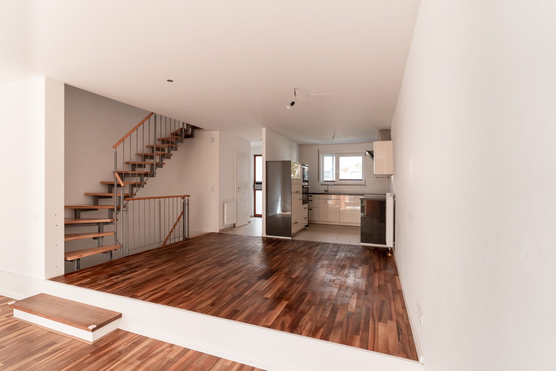 Immobilienangebot - Heidelberg - Alle - Grün, urban und freundlich: Bezugsfreies Reihenhaus mit Garten und Dachterrasse im Quartier am Turm