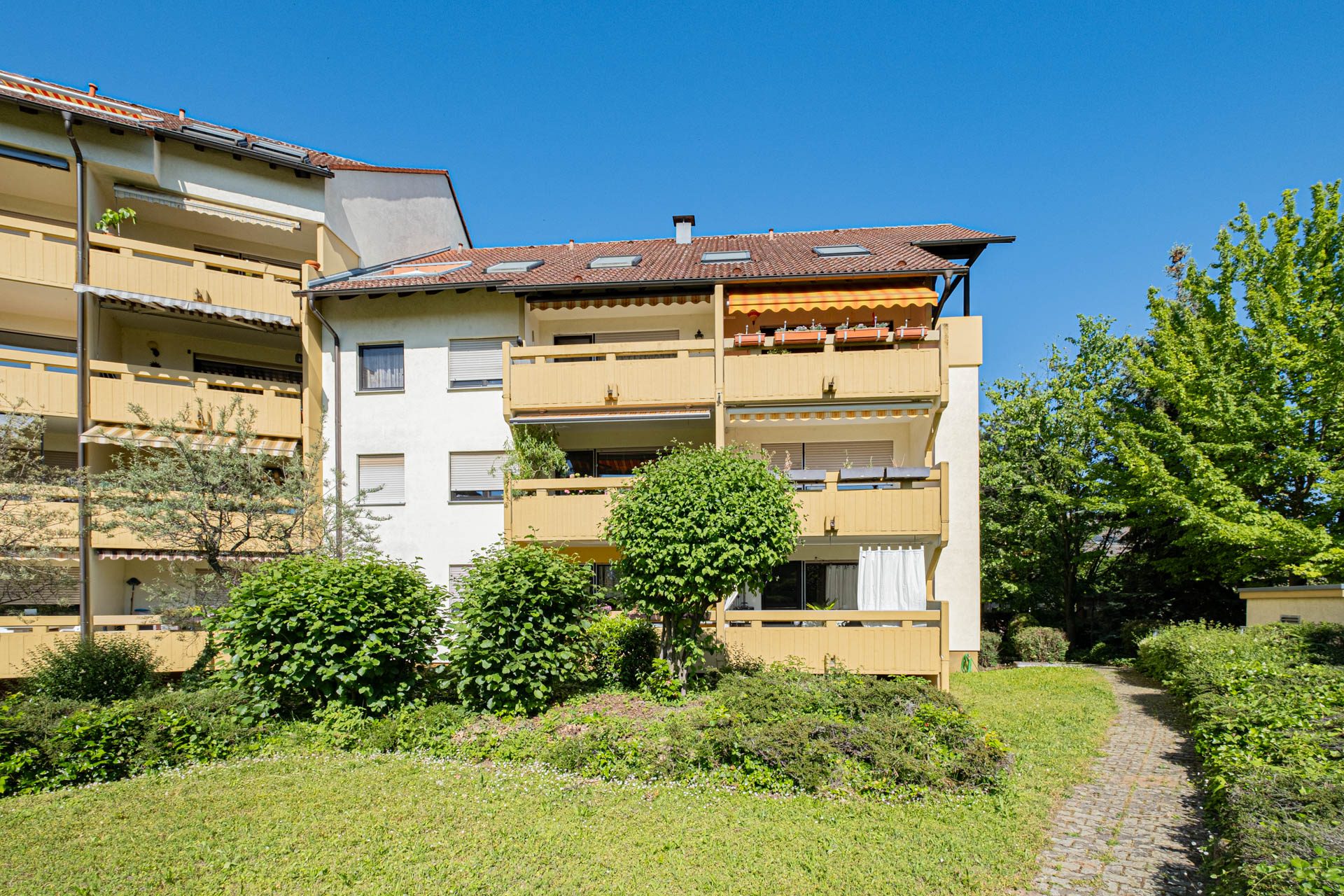 Immobilienangebot - Mannheim / Feudenheim - Alle - Mannheim-Feudenheim: bezugsfreie 3-Zimmer-Wohnung mit Loggia, Hobbyraum und Tiefgaragenstellplatz