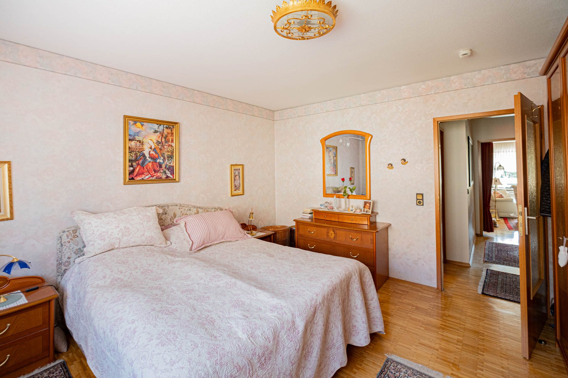 Immobilienangebot - Mannheim / Feudenheim - Alle - Mannheim-Feudenheim: bezugsfreie 3-Zimmer-Wohnung mit Loggia, Hobbyraum und Tiefgaragenstellplatz
