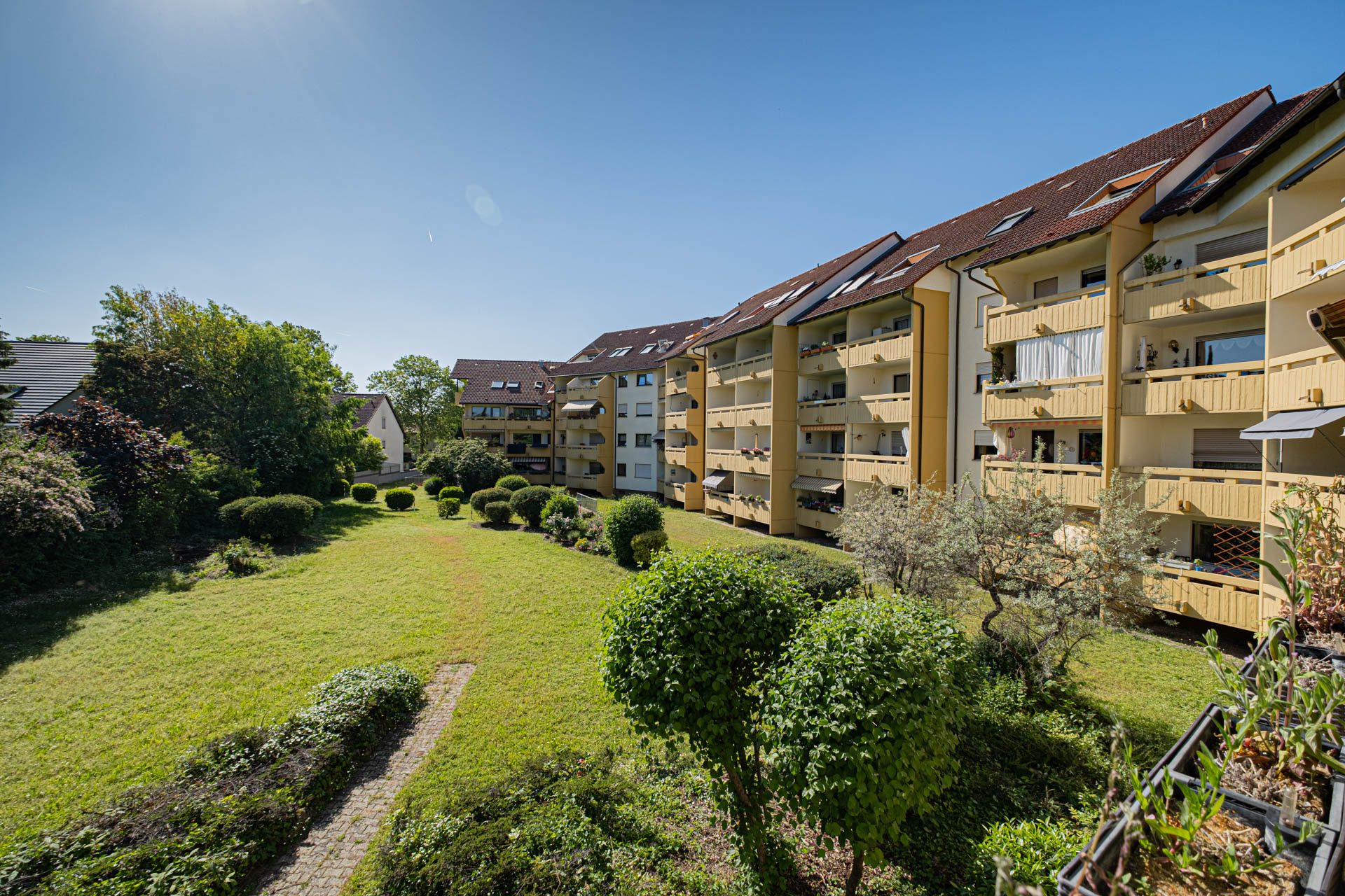 Immobilienangebot - Mannheim / Feudenheim - Alle - Mannheim-Feudenheim: bezugsfreie 3-Zimmer-Wohnung mit Loggia, Hobbyraum und Tiefgaragenstellplatz