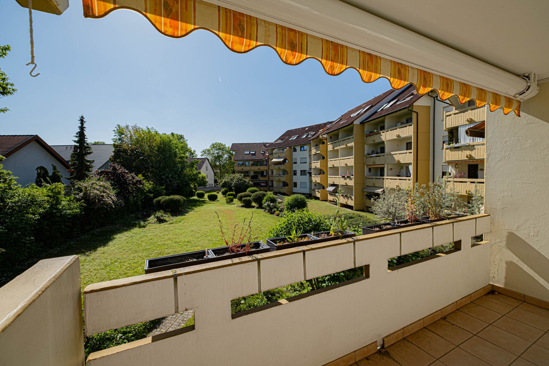 Immobilienangebot - Mannheim / Feudenheim - Alle - Mannheim-Feudenheim: bezugsfreie 3-Zimmer-Wohnung mit Loggia, Hobbyraum und Tiefgaragenstellplatz
