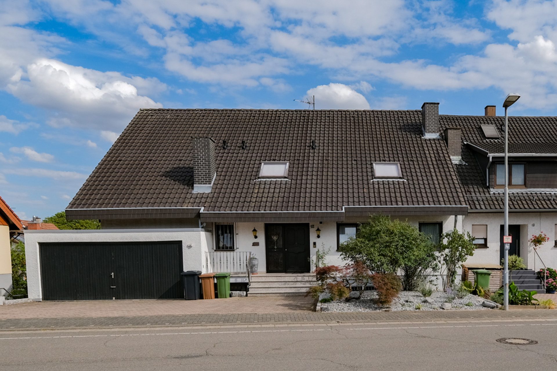 Immobilienangebot - Sandhausen - Alle - Großzügiges Einfamilienhaus mit Garten, vermieteter Einliegerwohnung und spannenden Extras
