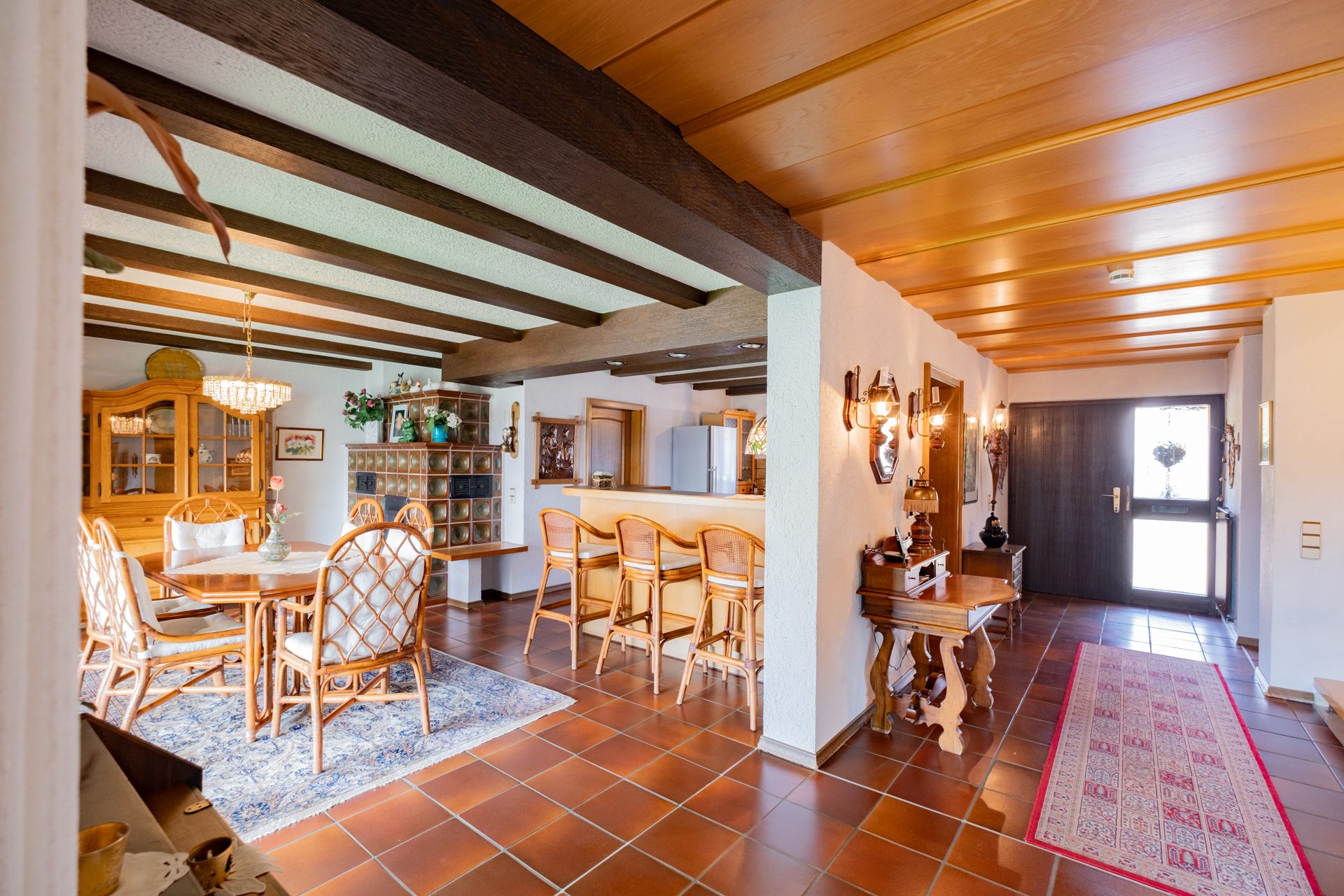Immobilienangebot - Sandhausen - Alle - Großzügiges Einfamilienhaus mit Garten, vermieteter Einliegerwohnung und spannenden Extras