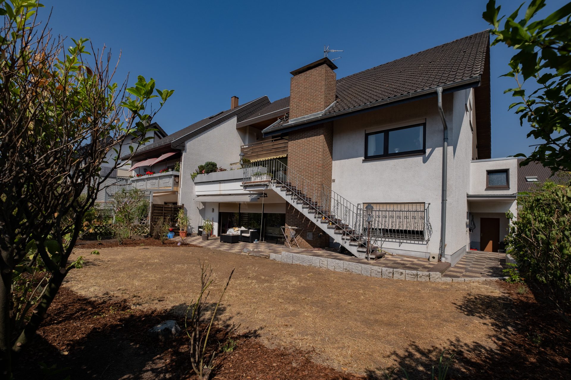 Immobilienangebot - Sandhausen - Alle - Großzügiges Einfamilienhaus mit Garten, vermieteter Einliegerwohnung und spannenden Extras