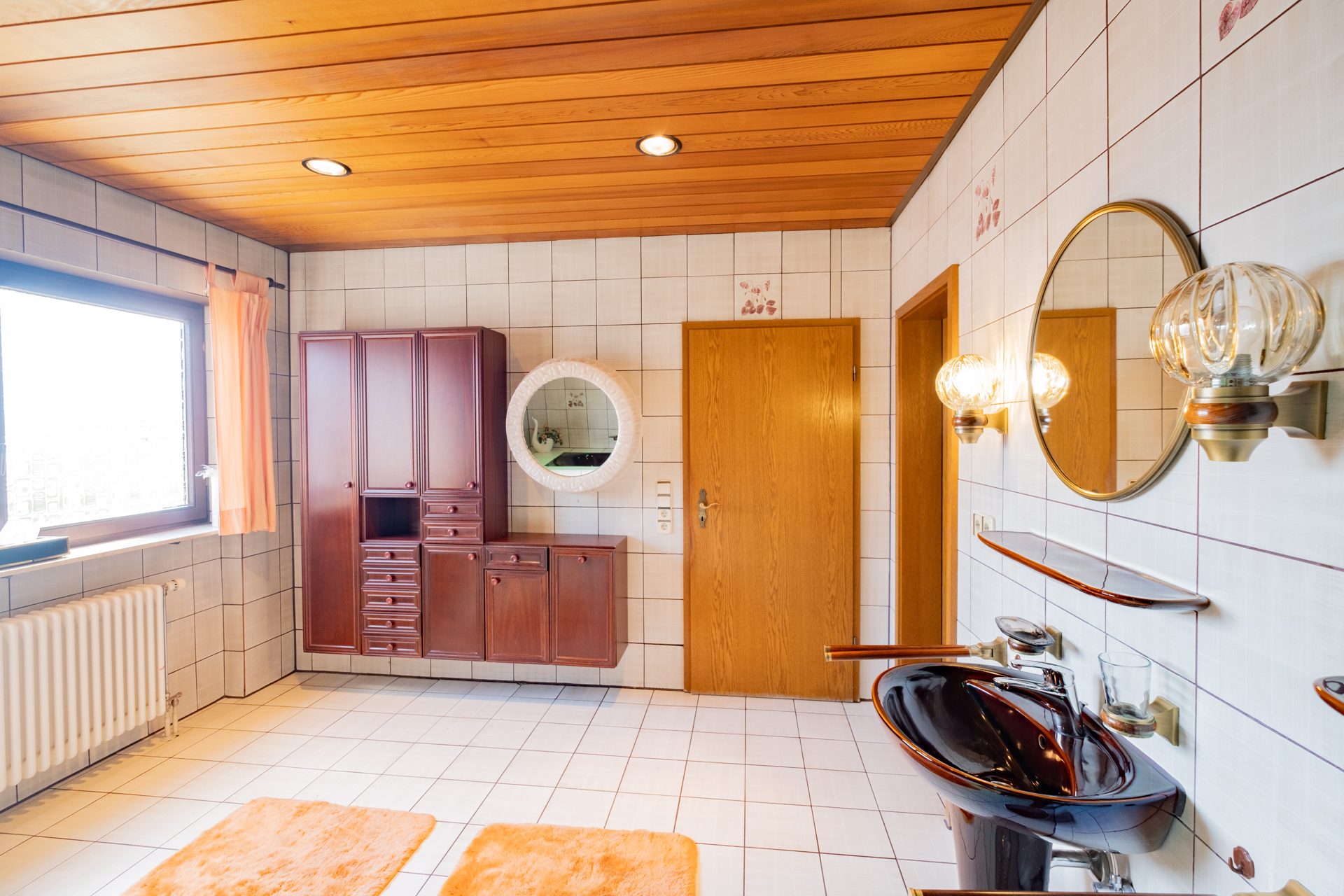 Immobilienangebot - Sandhausen - Alle - Großzügiges Einfamilienhaus mit Garten, vermieteter Einliegerwohnung und spannenden Extras