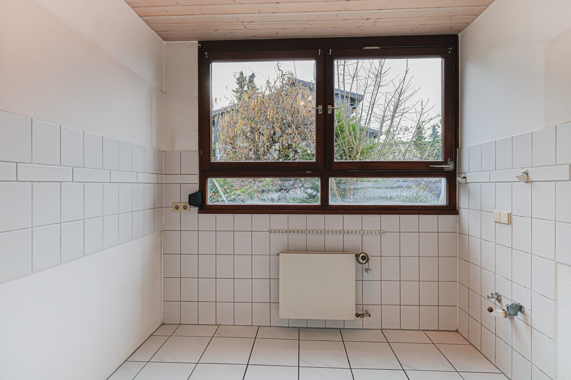 Immobilienangebot - Hirschberg an der Bergstraße / Großsachsen - Alle - Hirschberg-Großsachsen: Gemütliches Reihenmittelhaus in ruhiger und bevorzugter Wohnlage