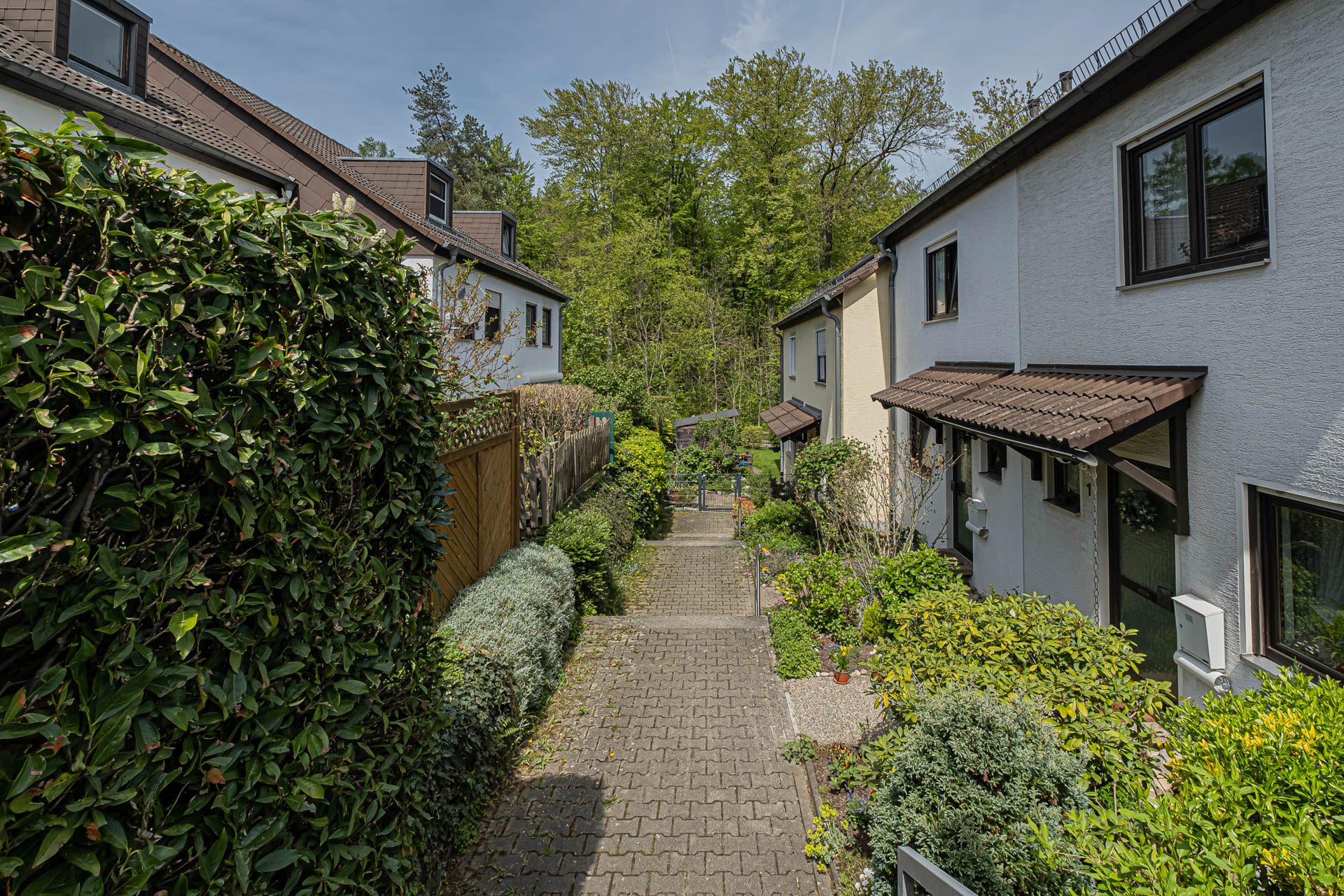 Immobilienangebot - Gaiberg - Alle - Gaiberg: Attraktiv geschnittenes, familienfreundliches Reihenmittelhaus in ruhiger Waldrandlage