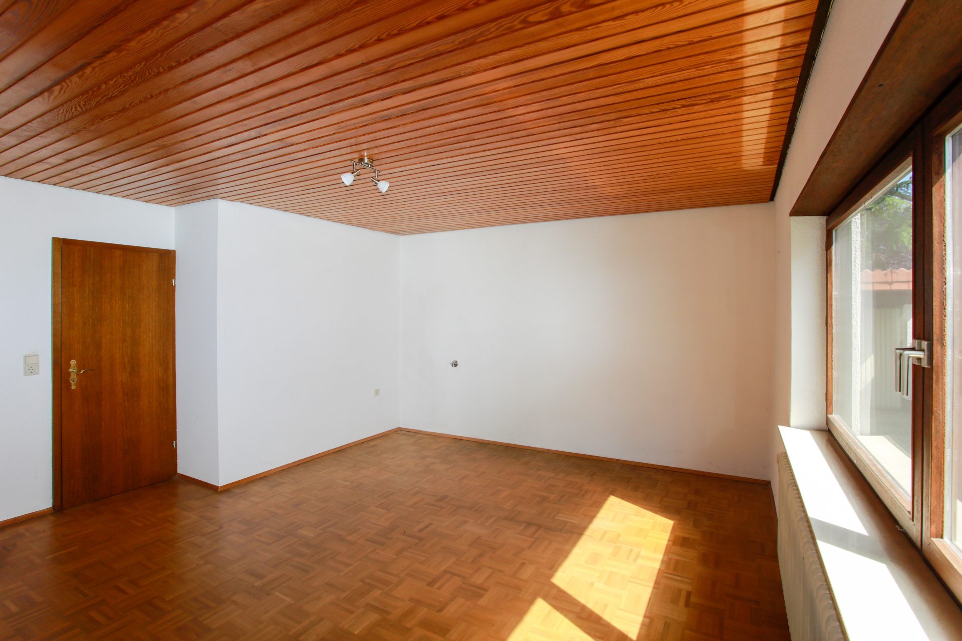 Immobilienangebot - Walldorf - Alle - Ein Zuhause zum Gestalten: freistehendes Einfamilienhaus in begehrter Wohnlage von Walldorf
