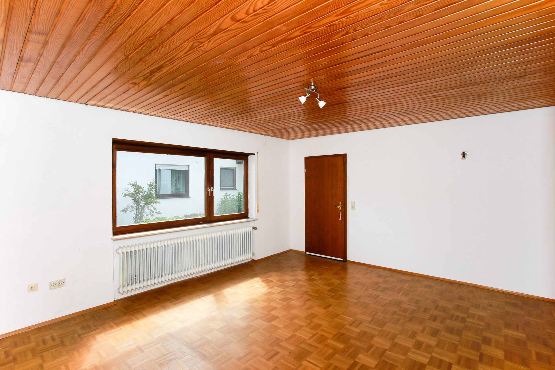 Immobilienangebot - Walldorf - Alle - Ein Zuhause zum Gestalten: freistehendes Einfamilienhaus in begehrter Wohnlage von Walldorf