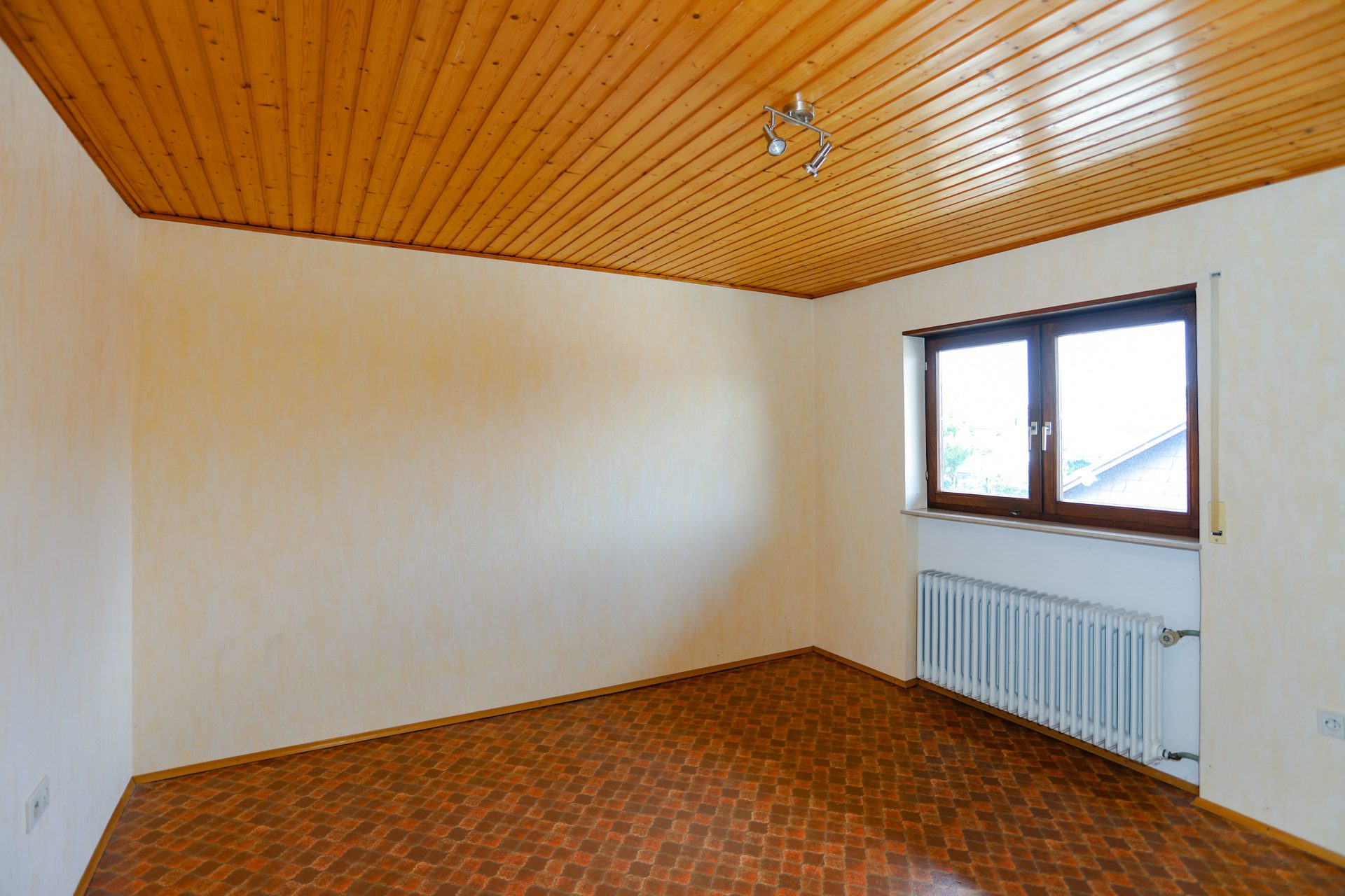 Immobilienangebot - Walldorf - Alle - Ein Zuhause zum Gestalten: freistehendes Einfamilienhaus in begehrter Wohnlage von Walldorf
