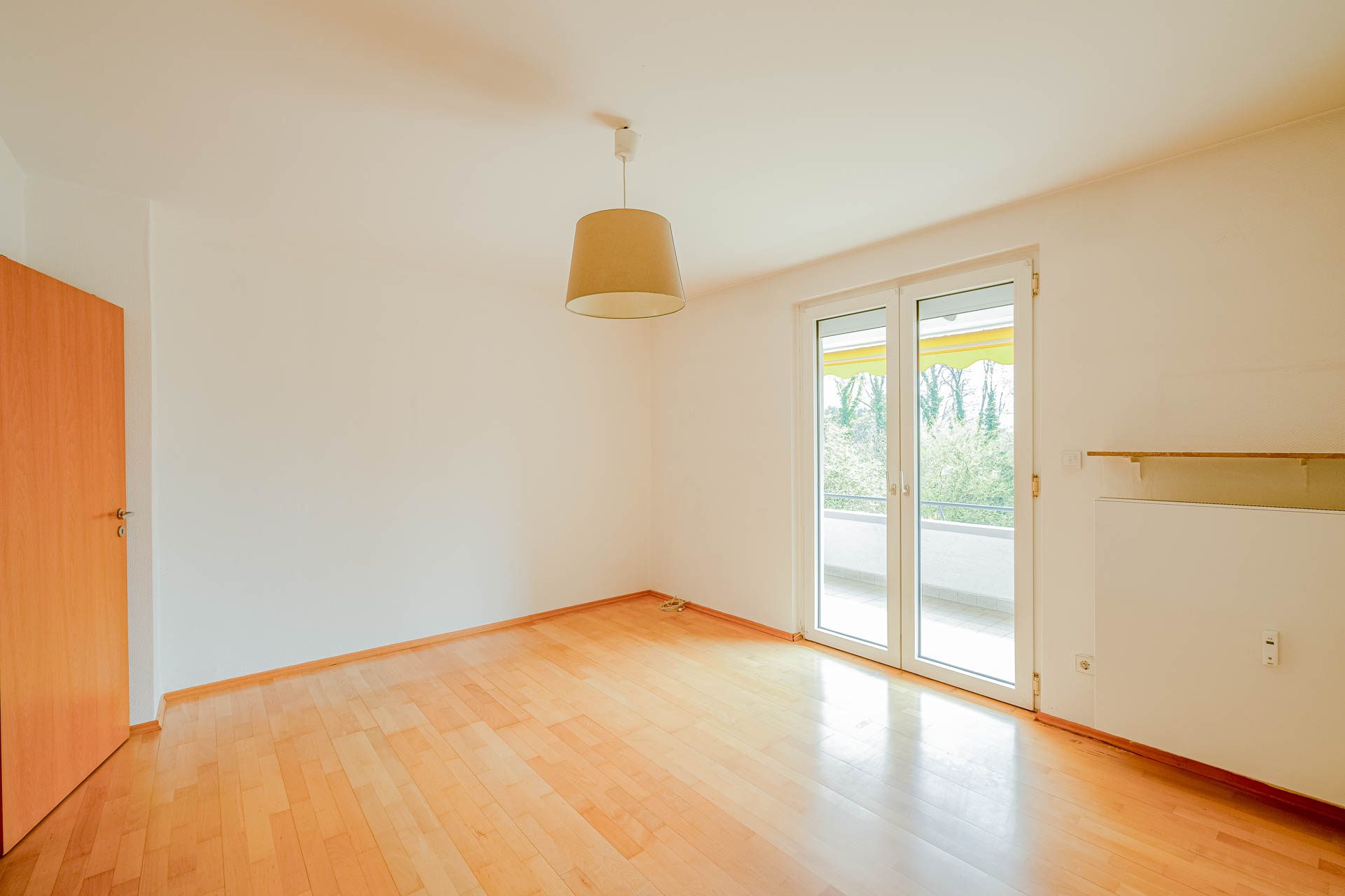 Immobilienangebot - Heidelberg - Alle - Auf Erbpachtgrundstück: 3-Parteienhaus mit Garten, Garagen und vielfältigen Nutzungsmöglichkeiten