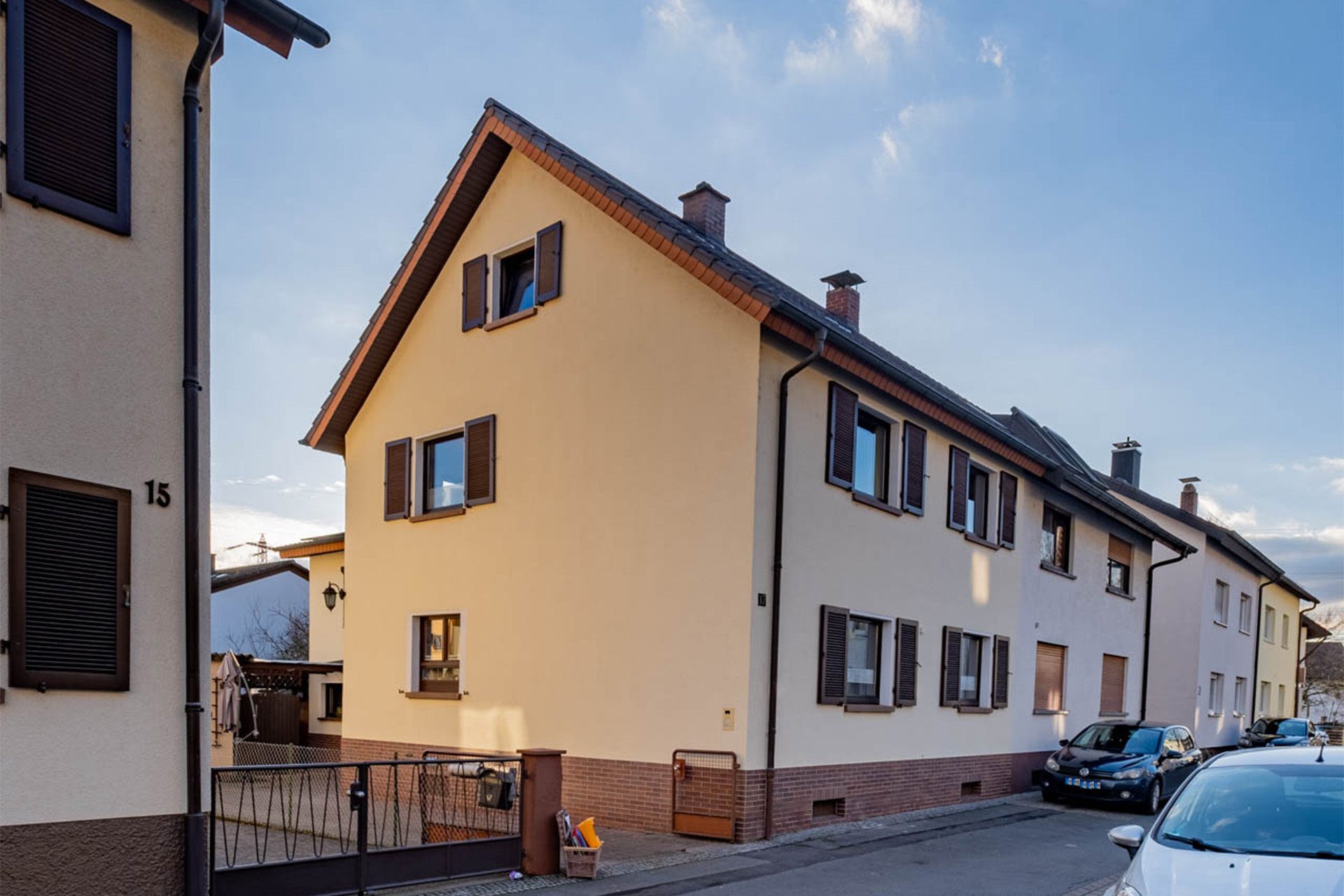 Immobilienangebot - Eppelheim - Alle - Ohne Käuferprovision in Eppelheim: Doppelhaushälfte mit Garten und Anbau, teilmodernisiert in 2016