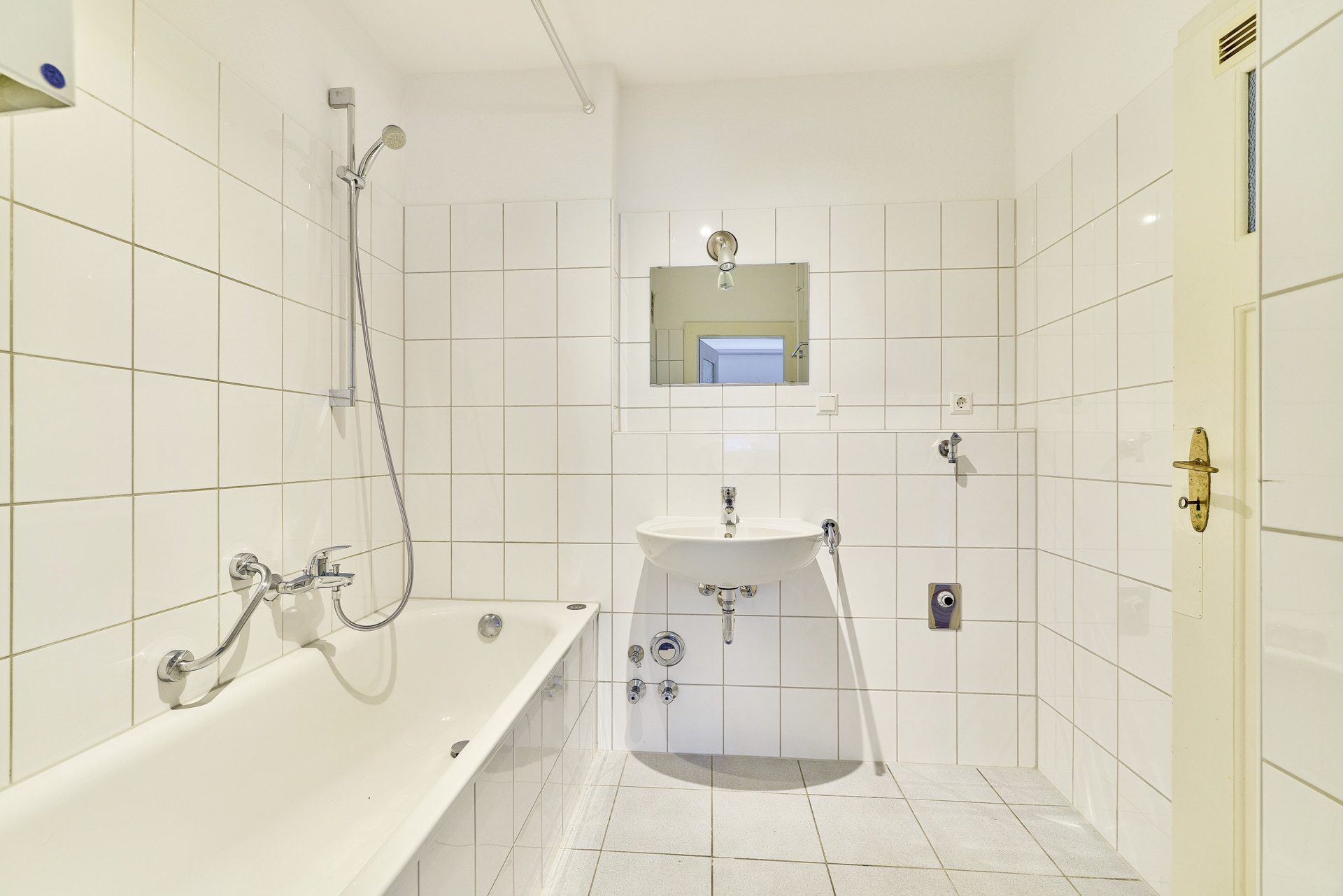 Immobilienangebot - Heidelberg - Alle - Handschuhsheim: Freundliches Mehrfamilienhaus mit drei Wohneinheiten in begehrter Wohnlage