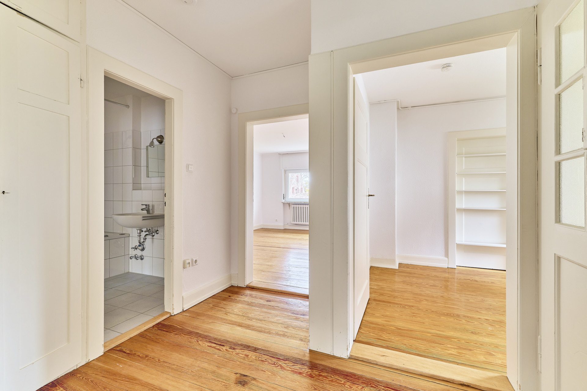 Immobilienangebot - Heidelberg - Alle - Handschuhsheim: Freundliches Mehrfamilienhaus mit drei Wohneinheiten in begehrter Wohnlage