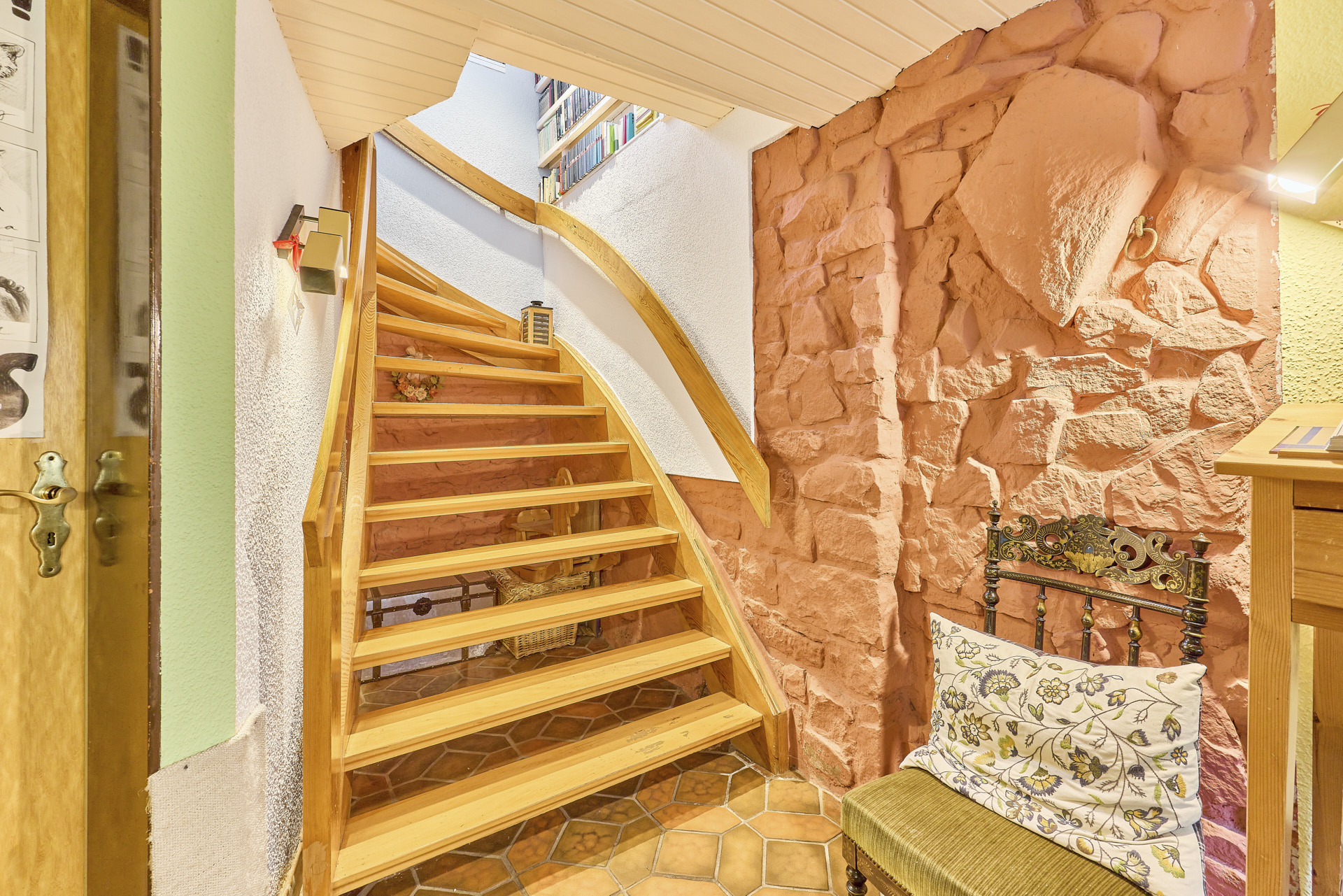 Immobilienangebot - Heidelberg - Alle - Käuferprovisionsfrei: Schmuckstück im Herzen von Alt-Rohrbach - EFH mit Charme, Historie & Potential