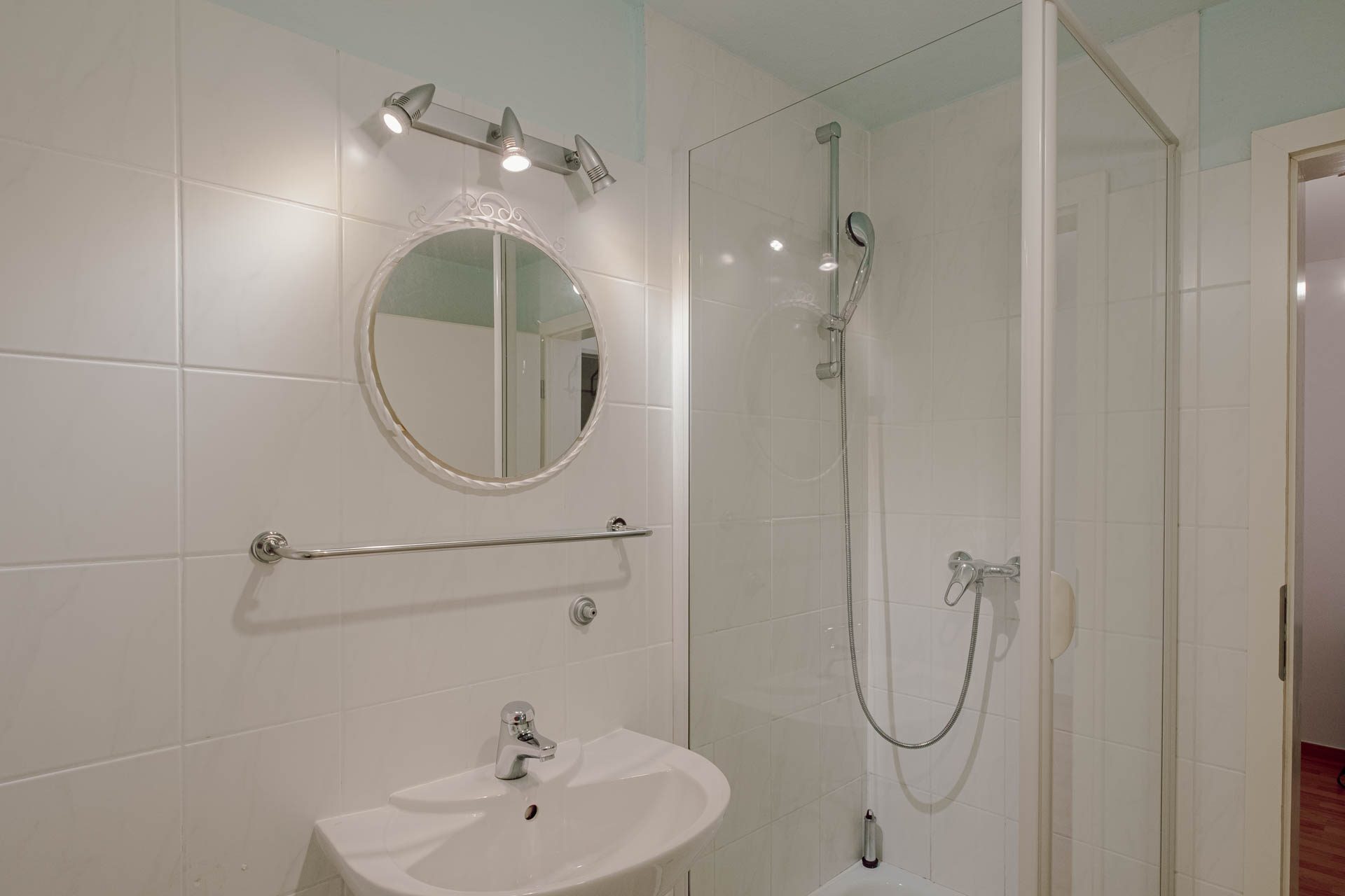 Immobilienangebot - Heidelberg - Alle - Bezugsfreies Reihenmittelhaus mitten im Grünen