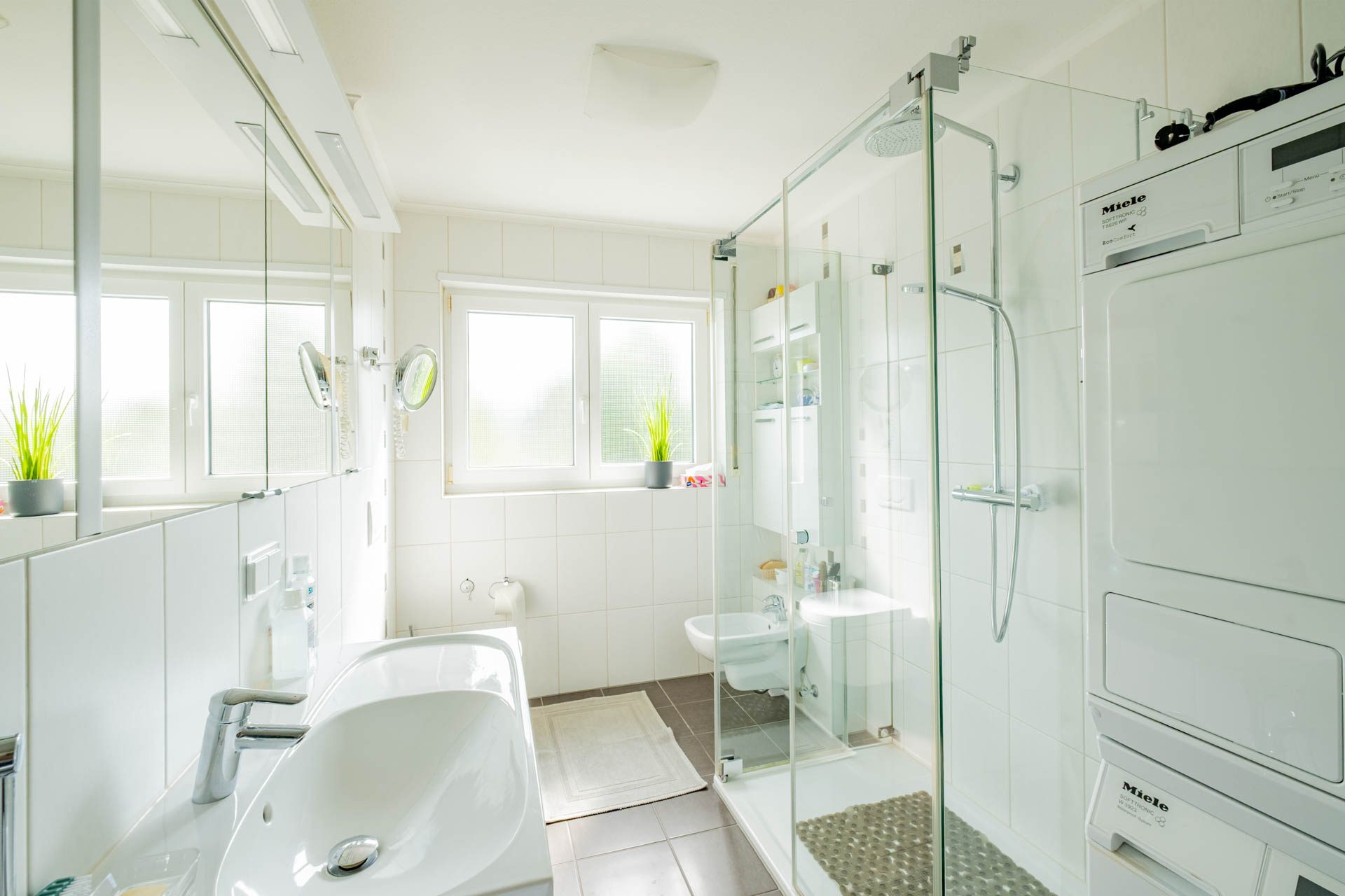 Immobilienangebot - Sandhausen - Alle - Sandhausen: Barrierefreie 4-Zimmer-Wohnung im 2. OG mit komfortabler Ausstattung