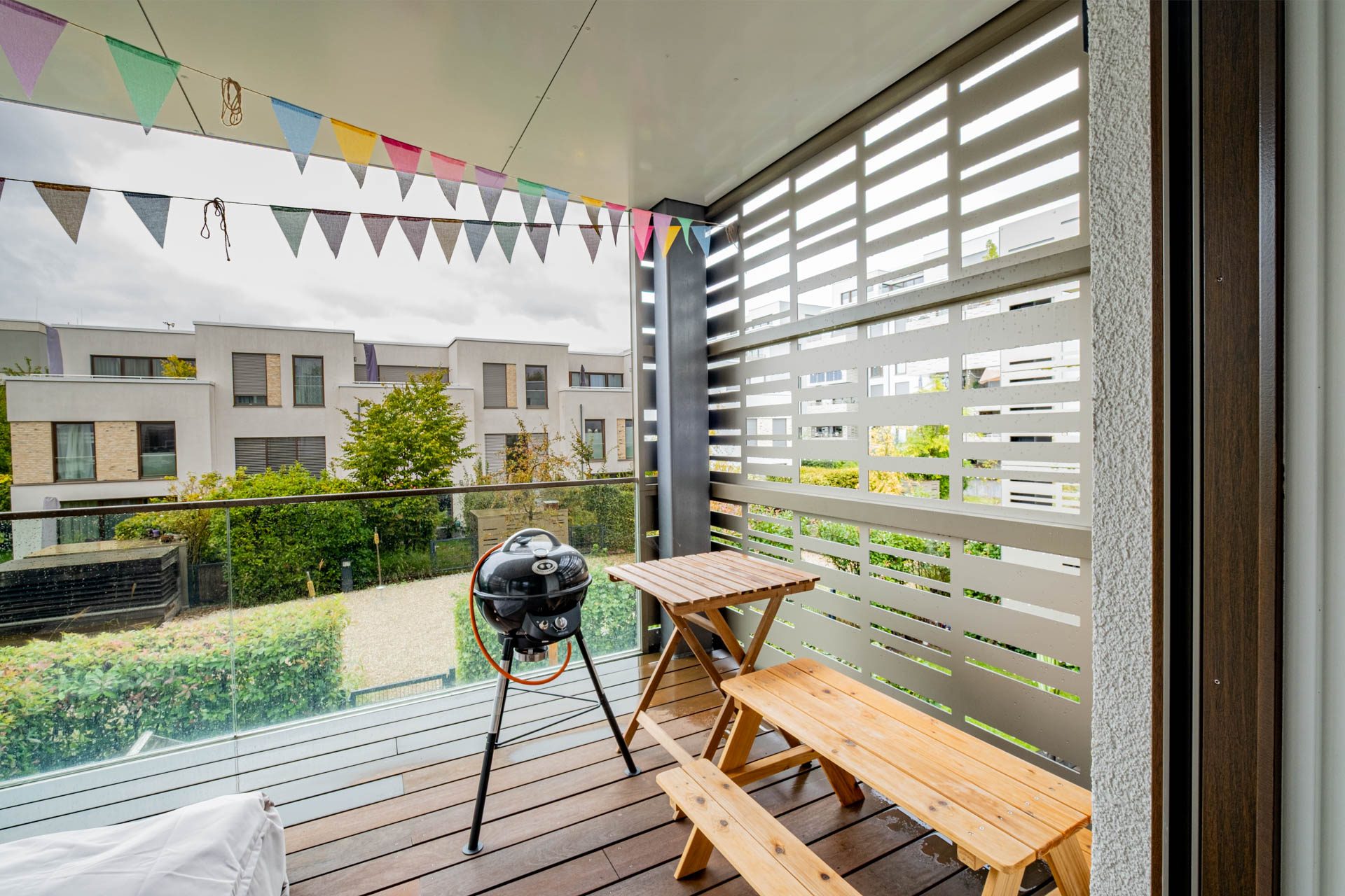 Immobilienangebot - Heidelberg - Alle - Attraktive Crossover-Wohnung mit TG-Stellplatz, Balkon, Atrium und Dachterrasse im Reihenhausstil