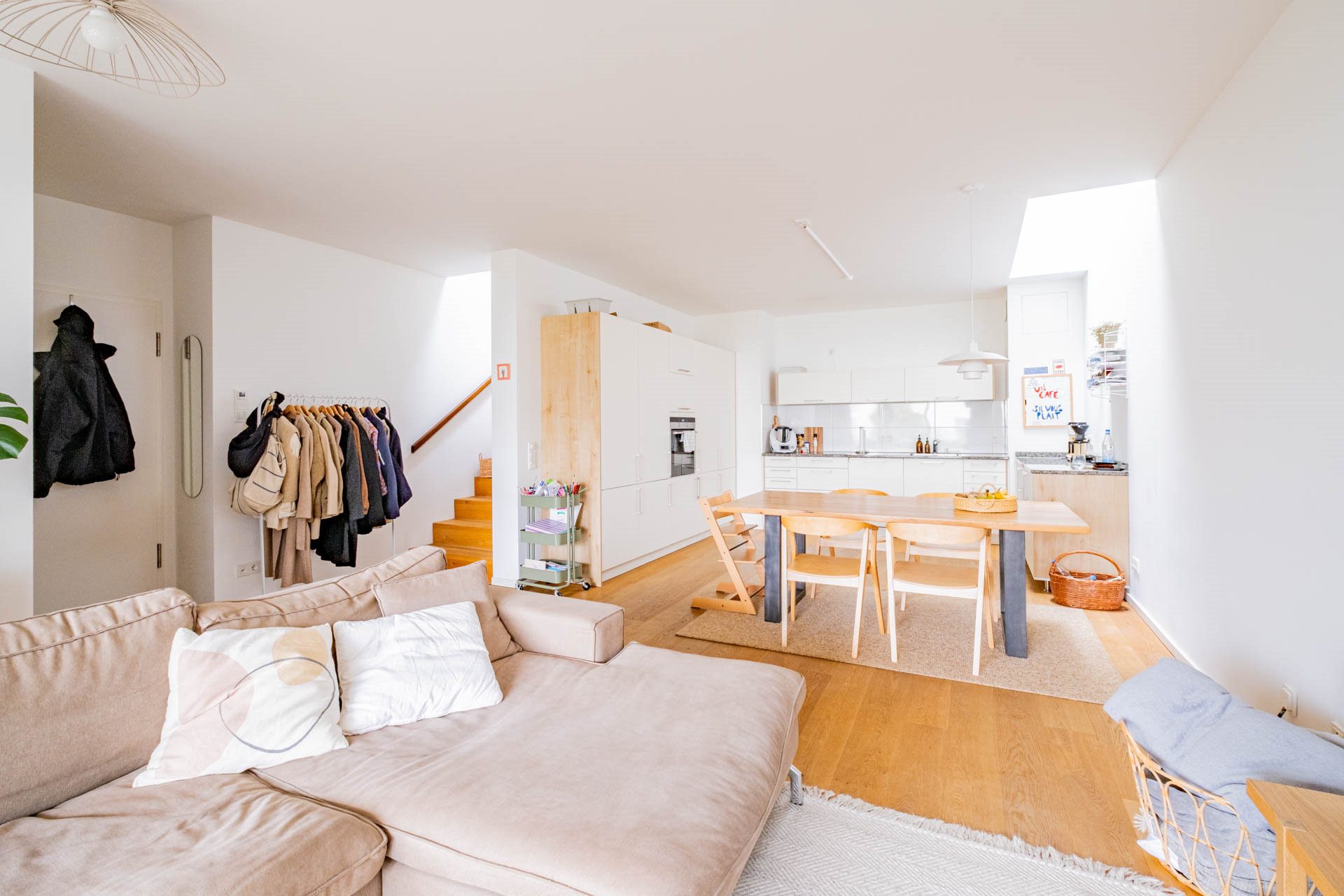 Immobilienangebot - Heidelberg - Alle - Attraktive Crossover-Wohnung mit TG-Stellplatz, Balkon, Atrium und Dachterrasse im Reihenhausstil
