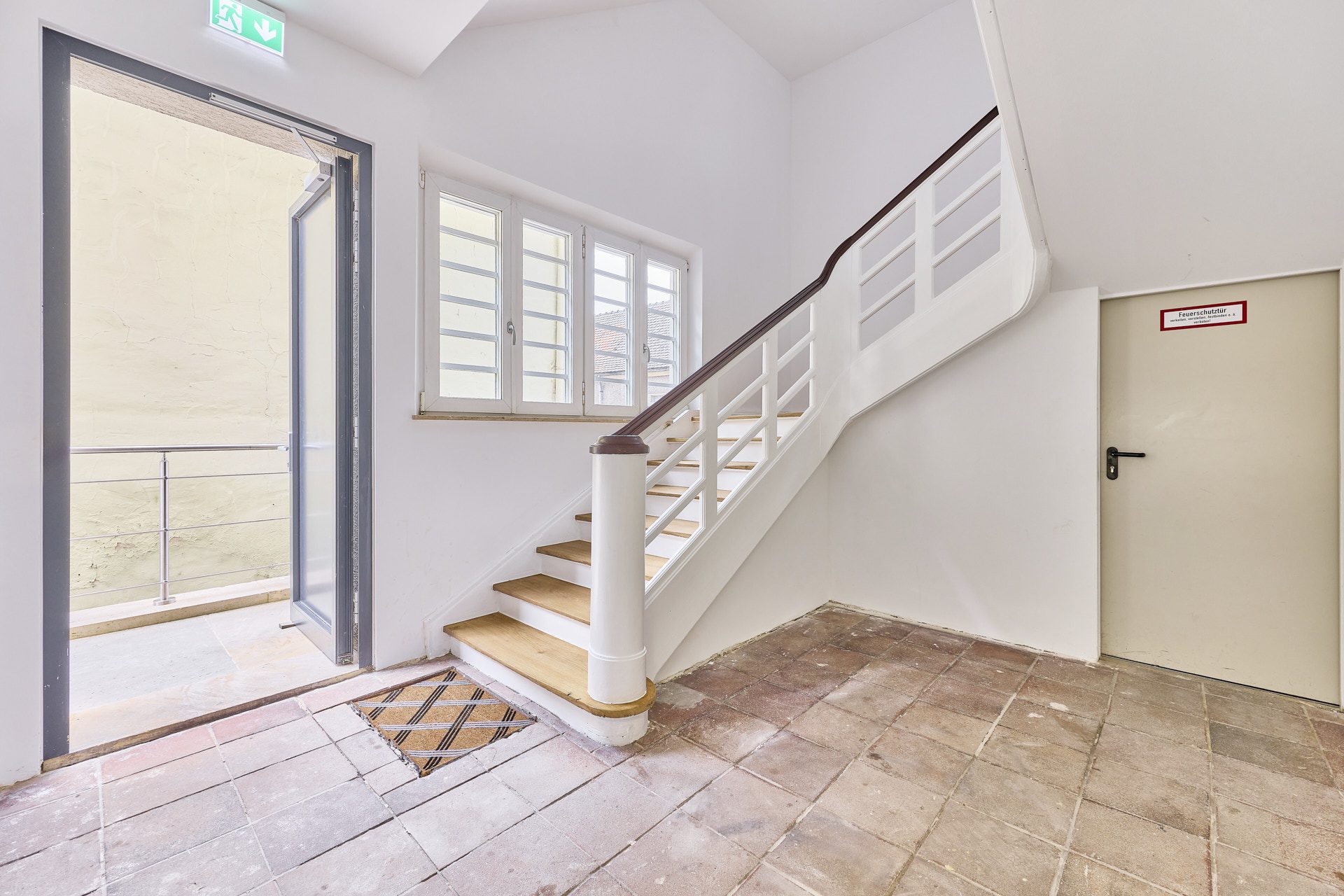 Immobilienangebot - Mutterstadt - Alle - Denkmalgeschützte Gewerbeimmobilie - kernsaniert und top vermietet