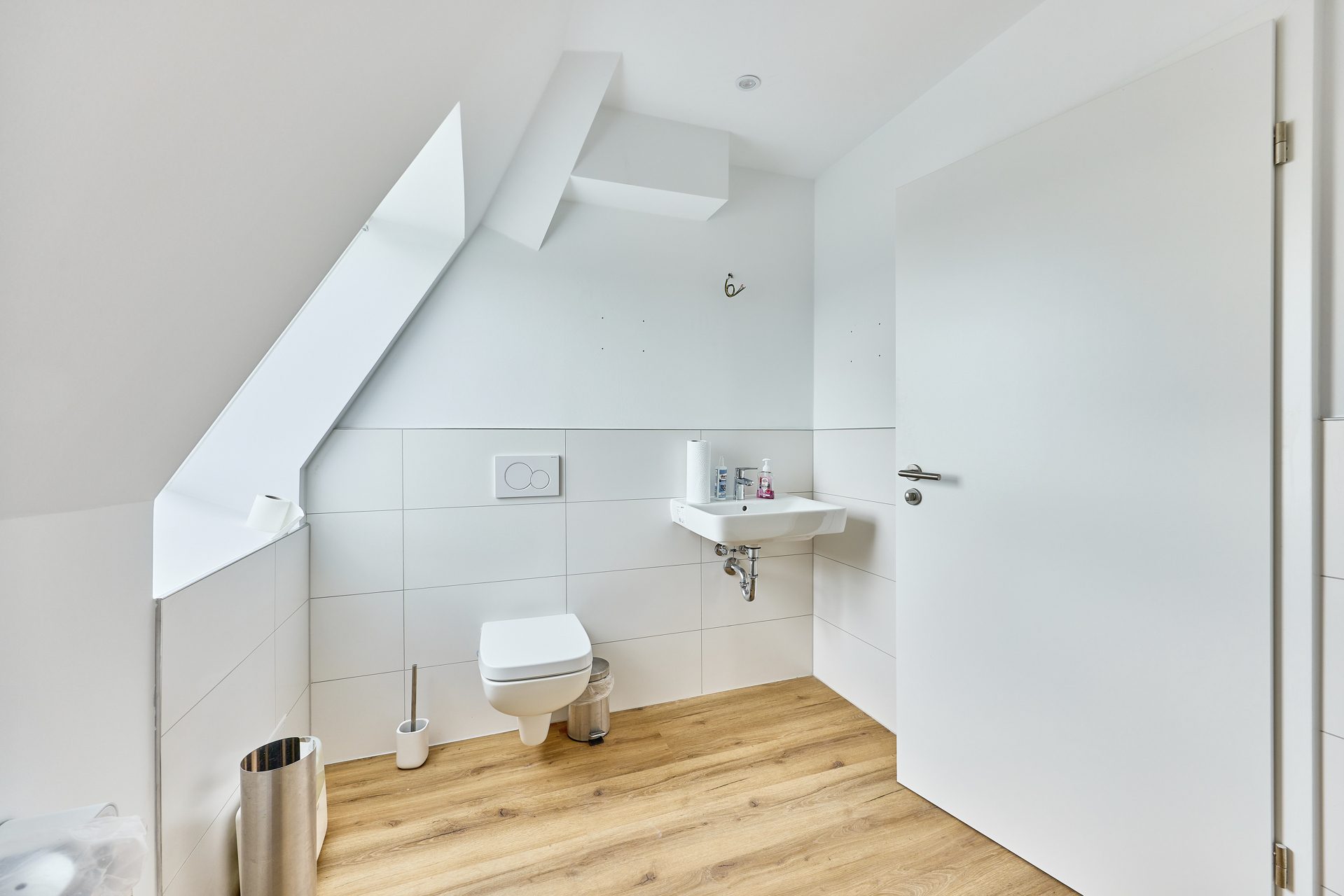 Immobilienangebot - Mutterstadt - Alle - Denkmalgeschützte Gewerbeimmobilie - kernsaniert und top vermietet