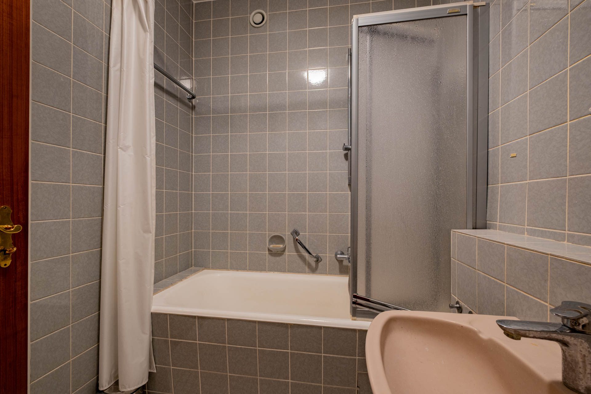 Immobilienangebot - Heidelberg - Alle - HD-Weststadt: barrierefreie 2-Zimmer-Wohnung mit 2 Terrassen, Duplexstellplatz und Fahrstuhl
