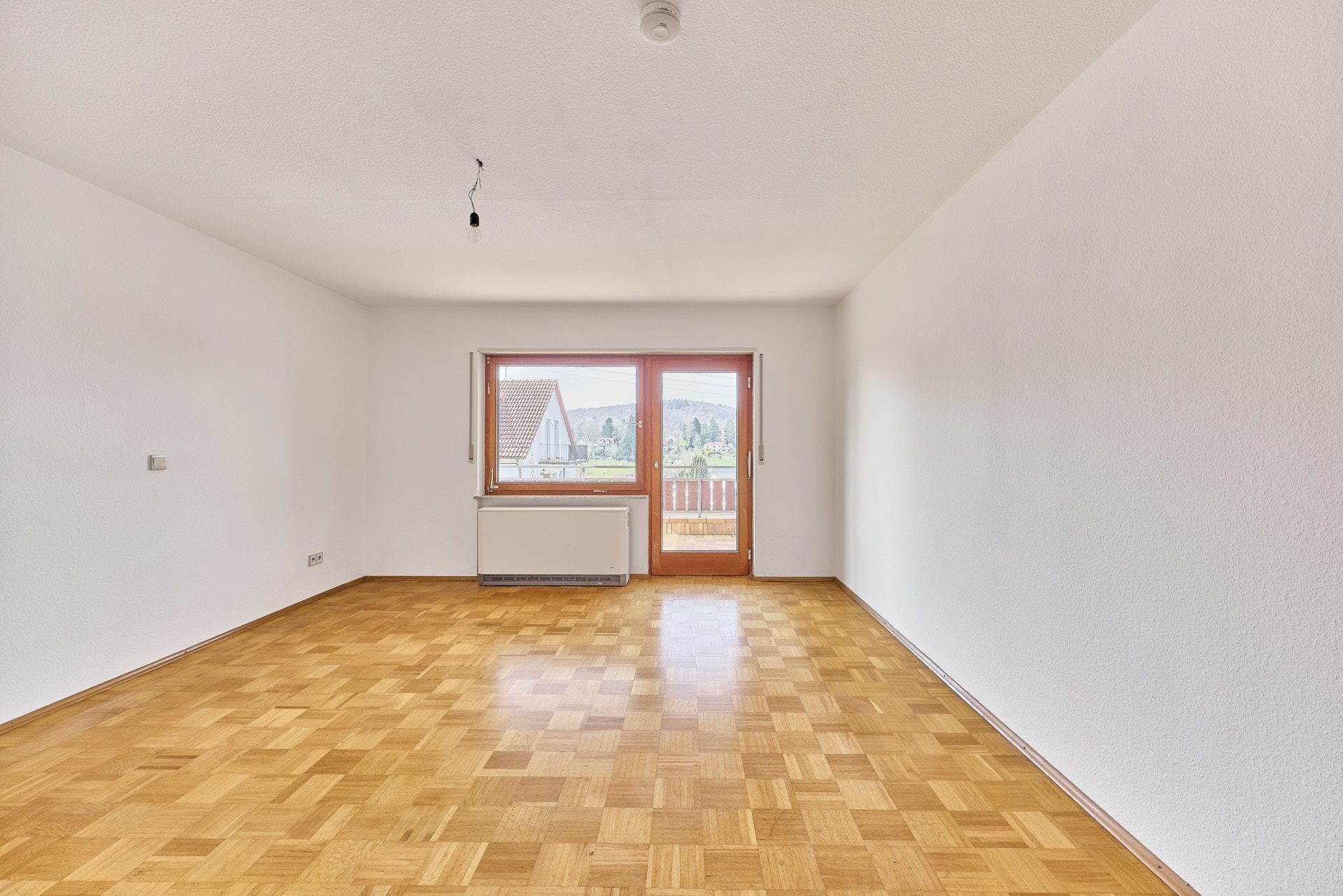 Immobilienangebot - Neckargemünd - Alle - Großzügiges Zweifamilienhaus mit Maisonette-Wohnung
