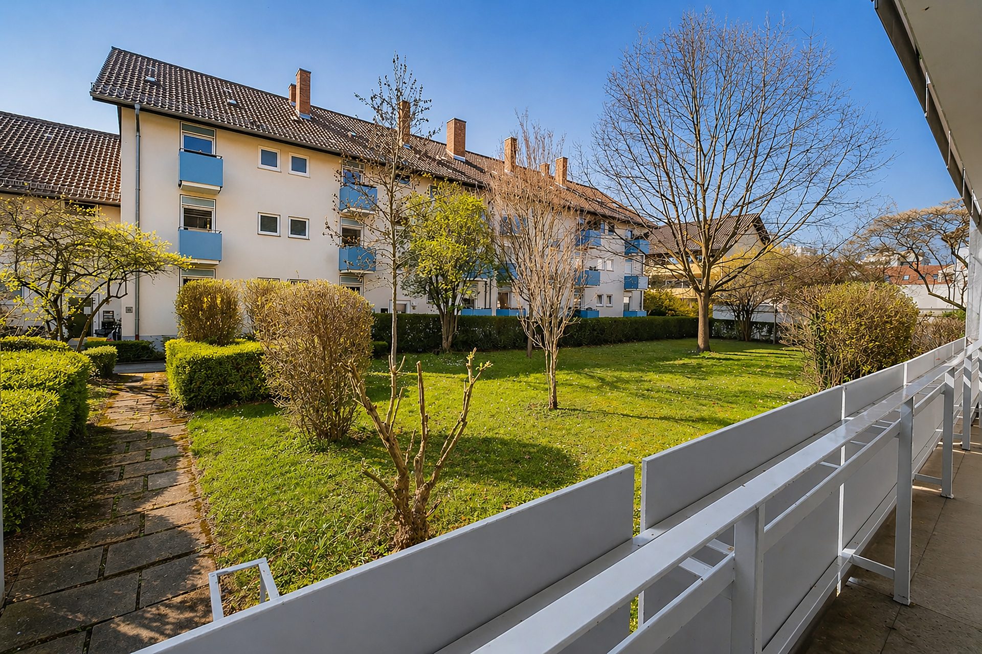 Immobilienangebot - Heidelberg - Alle - In begehrter Bestlage: Großzügige 4-Zimmer-Wohnung mit großem Südwestbalkon in Handschuhsheim