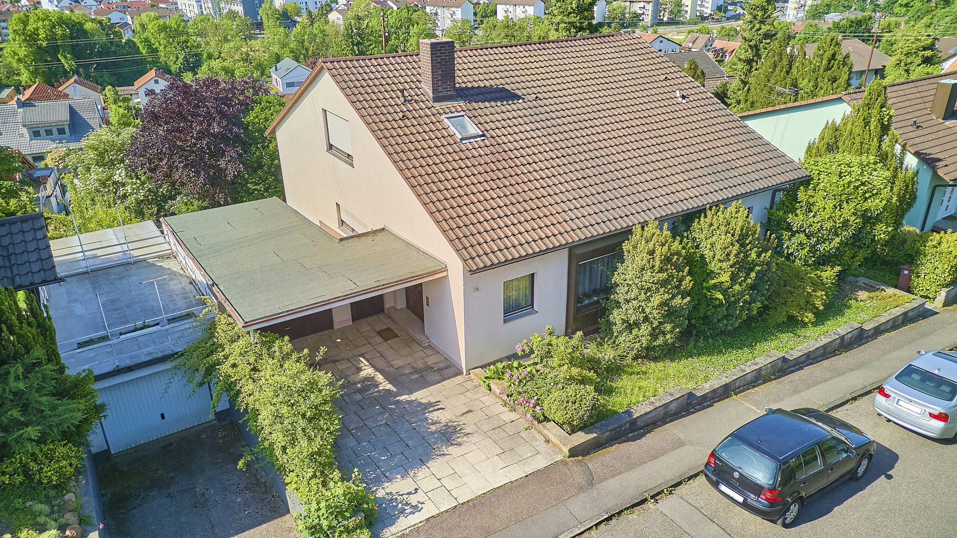 Immobilienangebot - Wiesloch - Alle - Panoramablick inklusive: Großzügiges Einfamilienhaus mit Garten und ELW in bester Lage von Wiesloch