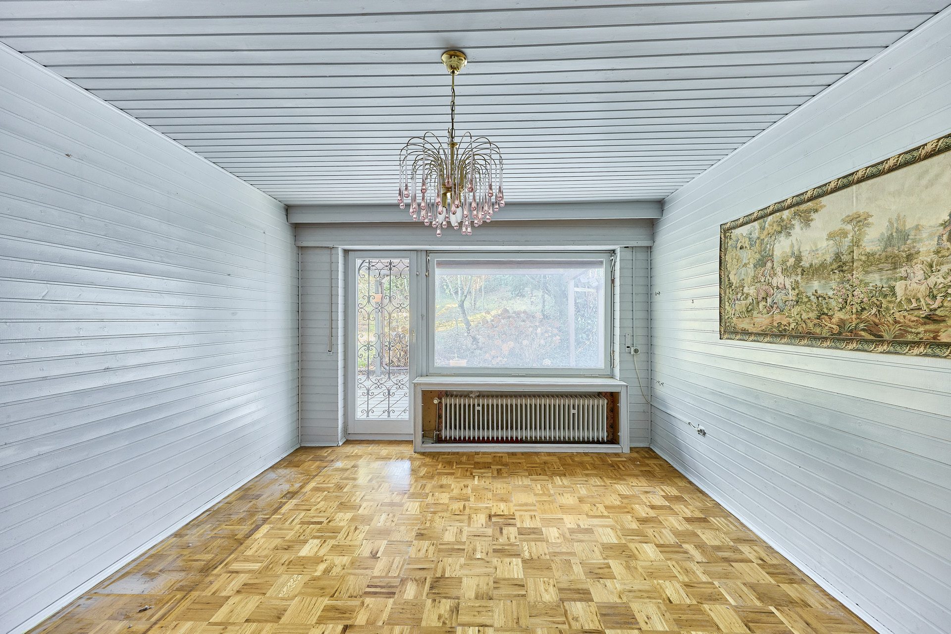 Immobilienangebot - Schriesheim - Alle - Großzügig wohnen in begehrter Lage:
Rarität mit großer Terrasse, Wellnessbereich und zwei Garagen