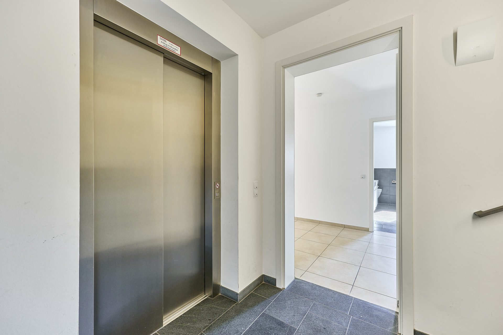 Immobilienangebot - Heidelberg - Alle - Traumhafte und barrierefreie 4-Zimmerwohnung im Wohnpark "Cubus" direkt am Neckar