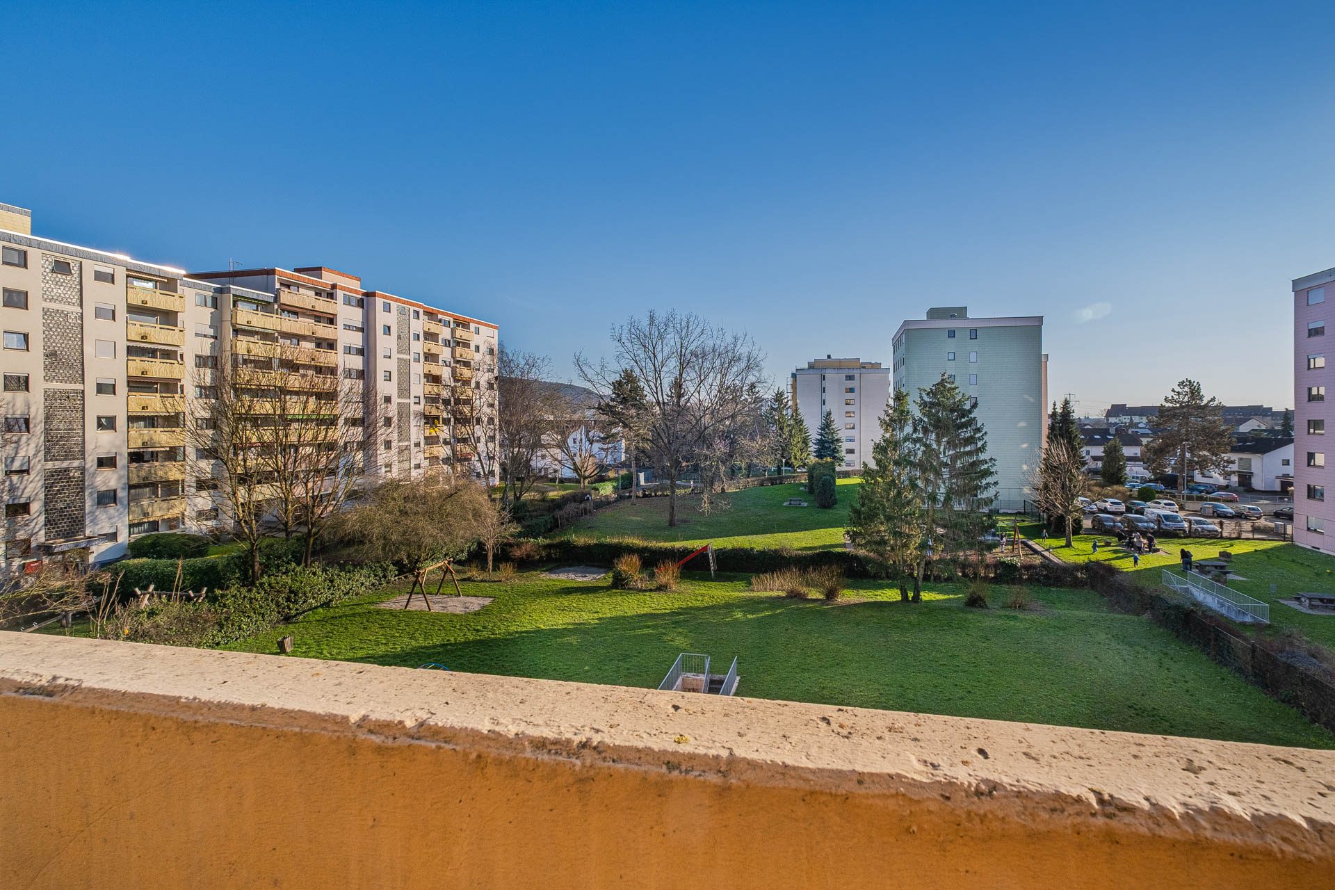 Immobilienangebot - Leimen - Alle - Leimen: 2-Zimmer-Wohnung im 3. Obergeschoss mit Loggia und Tiefgaragenstellplatz