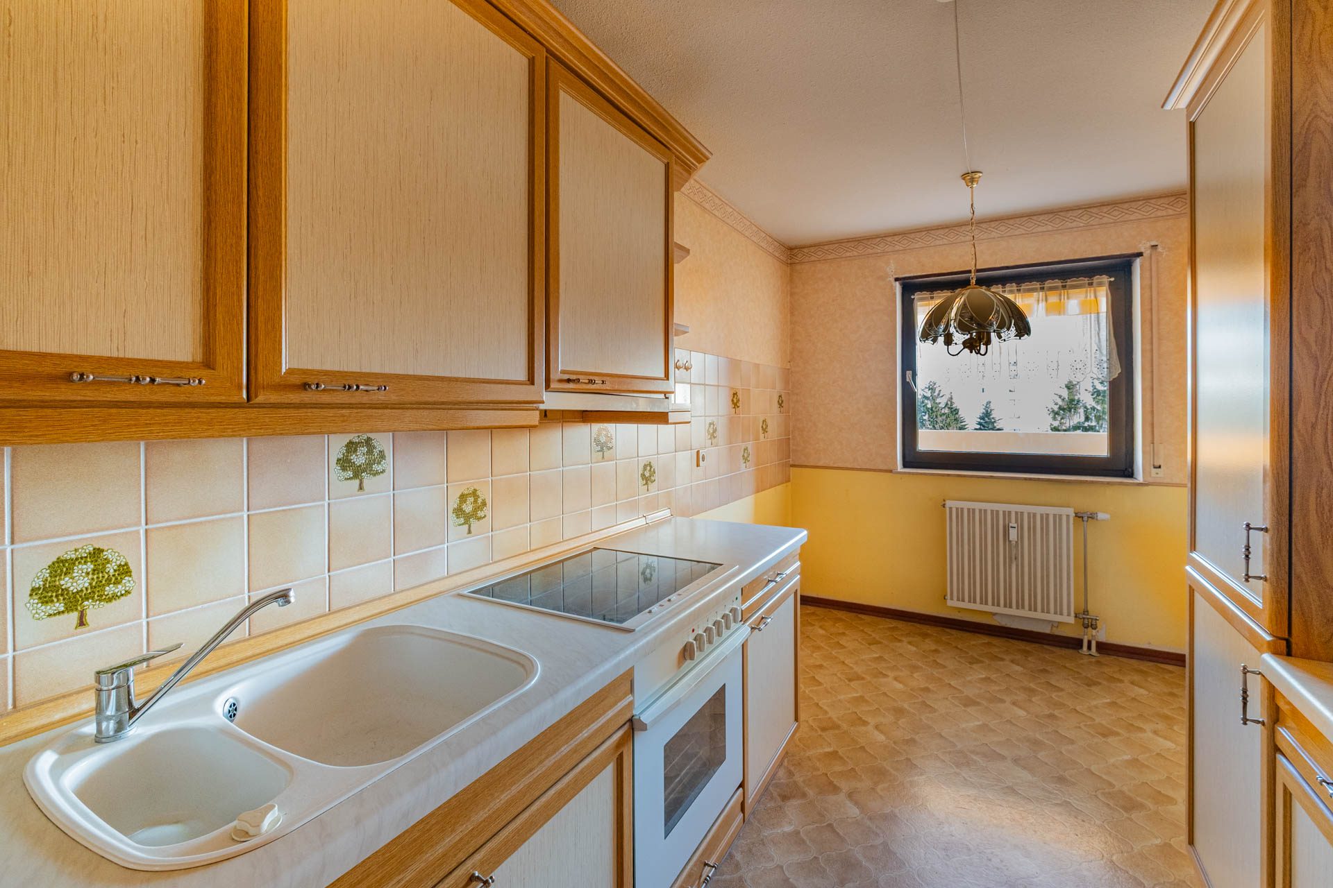 Immobilienangebot - Leimen - Alle - Leimen: 2-Zimmer-Wohnung im 3. Obergeschoss mit Loggia und Tiefgaragenstellplatz