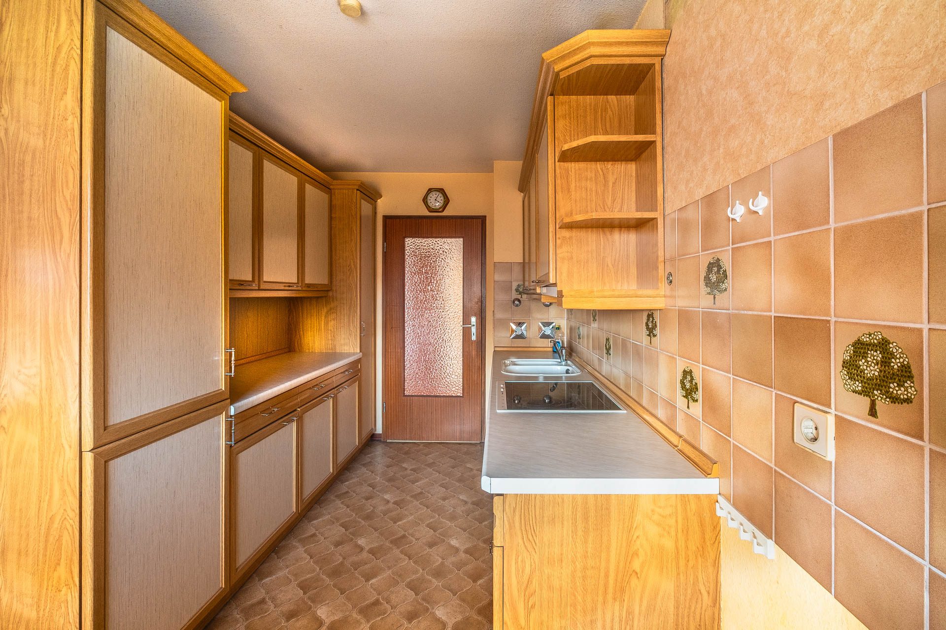 Immobilienangebot - Leimen - Alle - Leimen: 2-Zimmer-Wohnung im 3. Obergeschoss mit Loggia und Tiefgaragenstellplatz