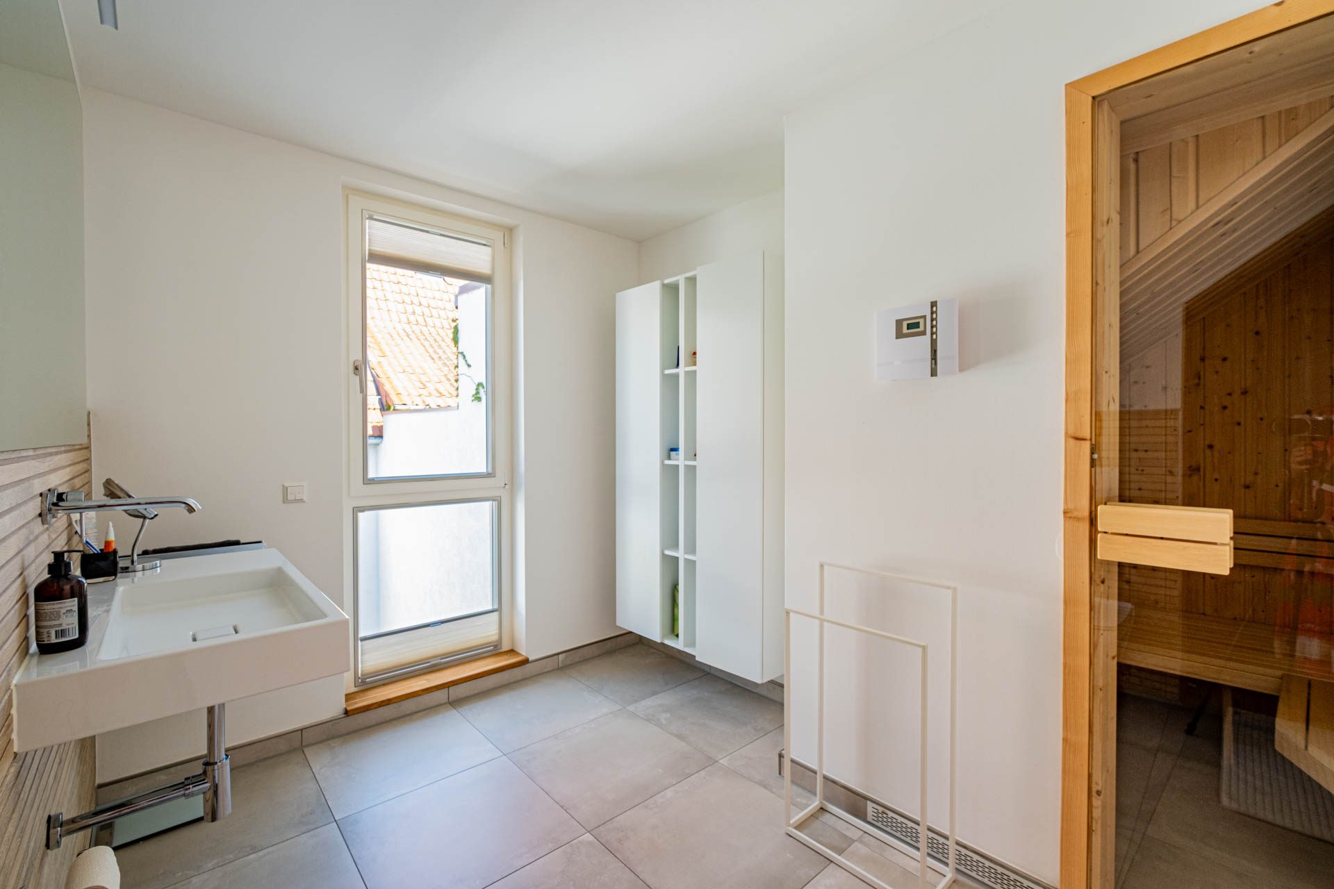 Immobilienangebot - Heidelberg - Alle - Handschuhsheim: Neuwertige Doppelhaushälfte mit Garten, überraschender Ausstattung und Privatsphäre