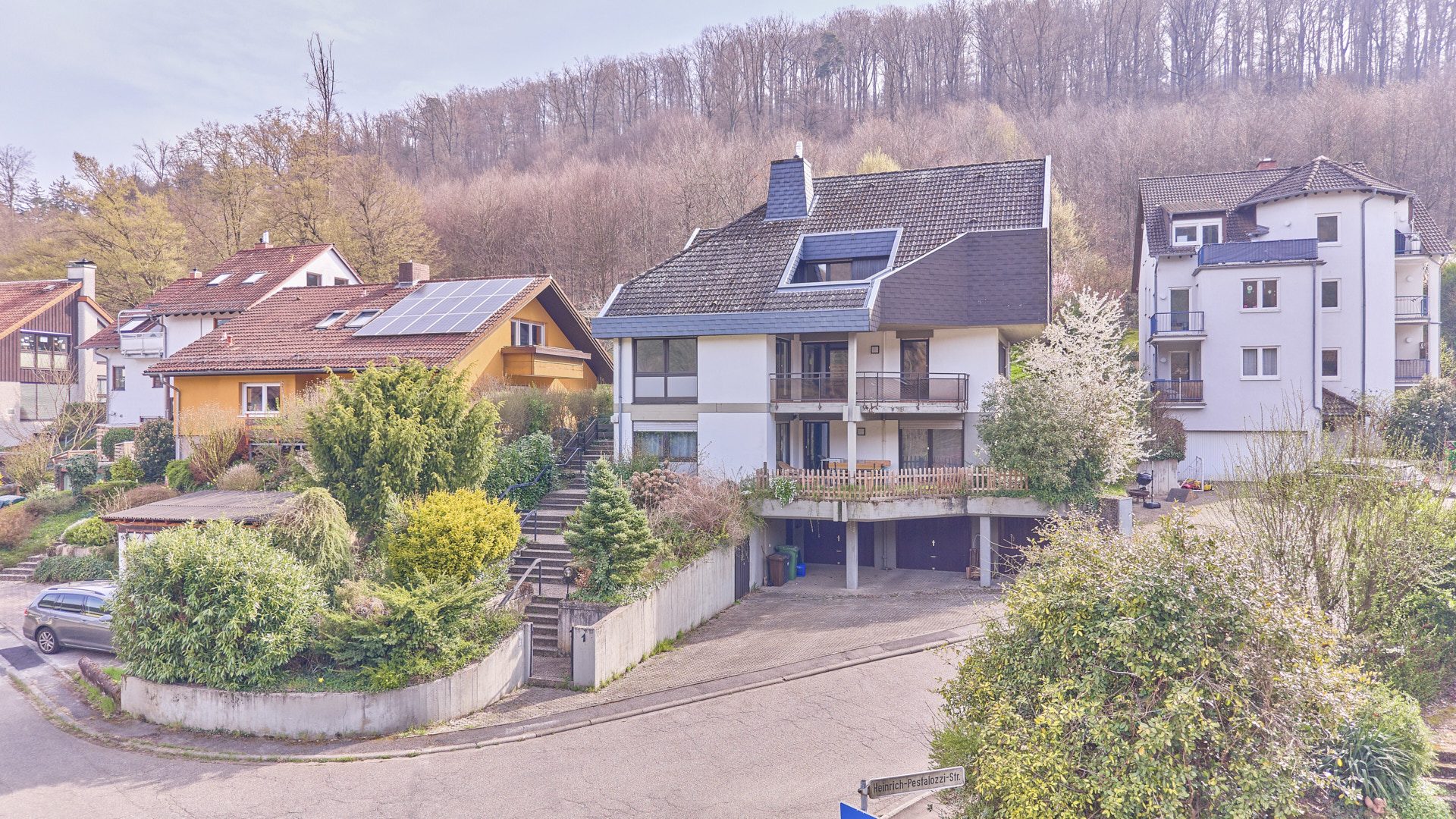 Immobilienangebot - Neckargemünd - Alle - Geräumiges Einfamilienhaus mit Einliegerwohnung in Neckargemünd