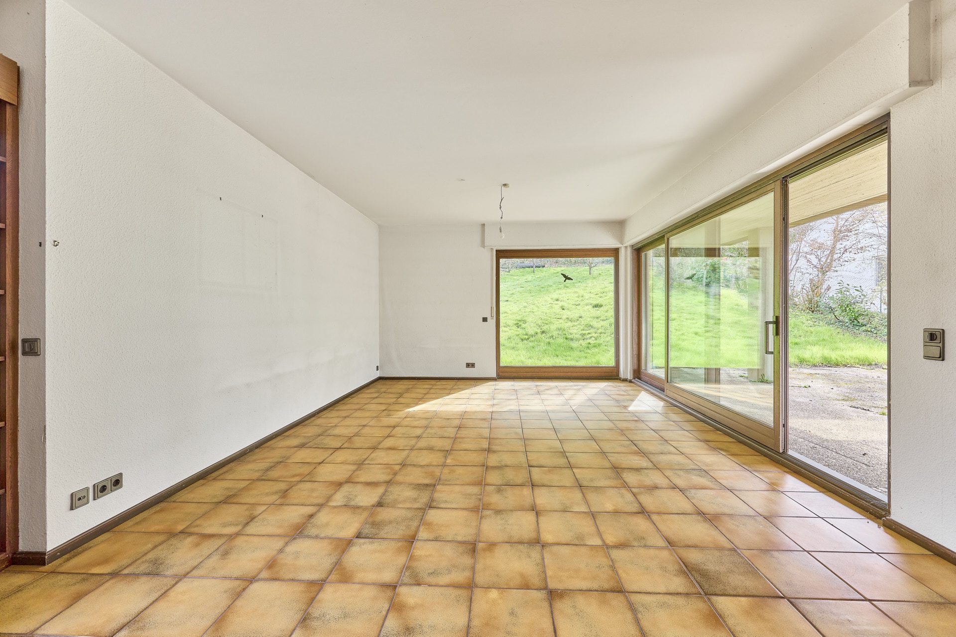 Immobilienangebot - Neckargemünd - Alle - Geräumiges Einfamilienhaus mit Einliegerwohnung in Neckargemünd